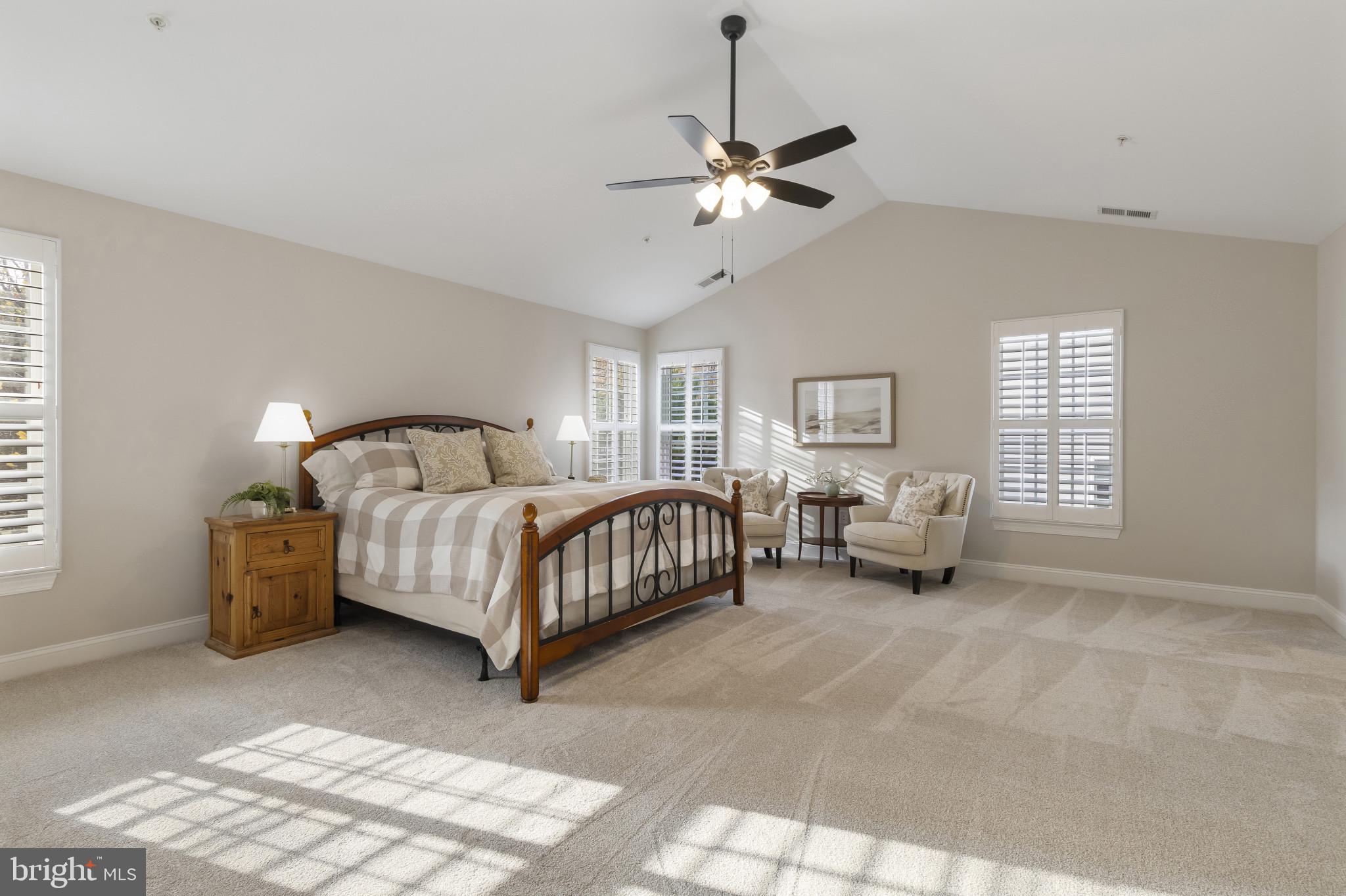 CASCADE OVERLOOK - Residential