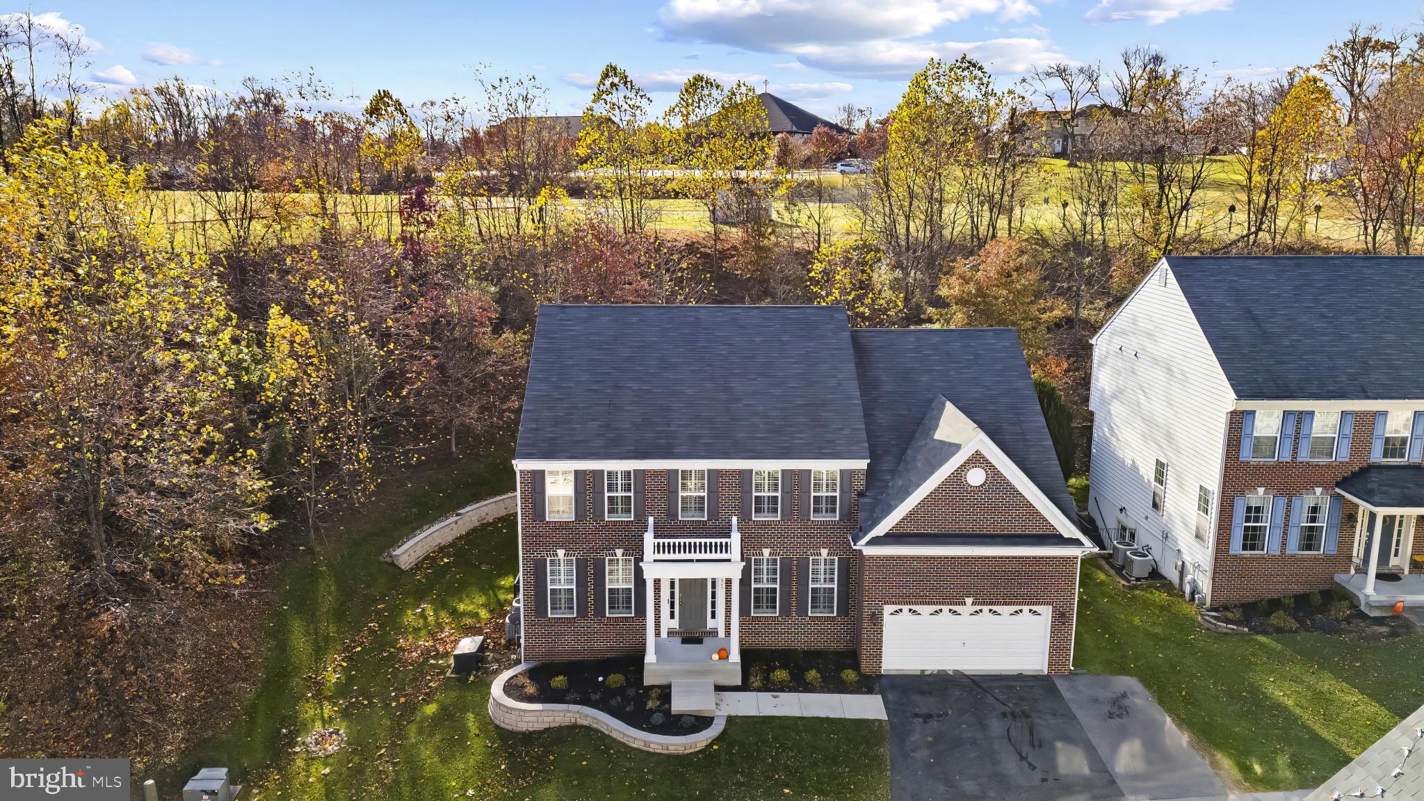 CASCADE OVERLOOK - Residential