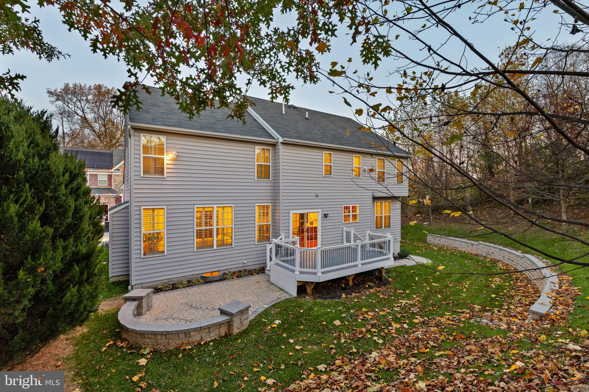 CASCADE OVERLOOK - Residential
