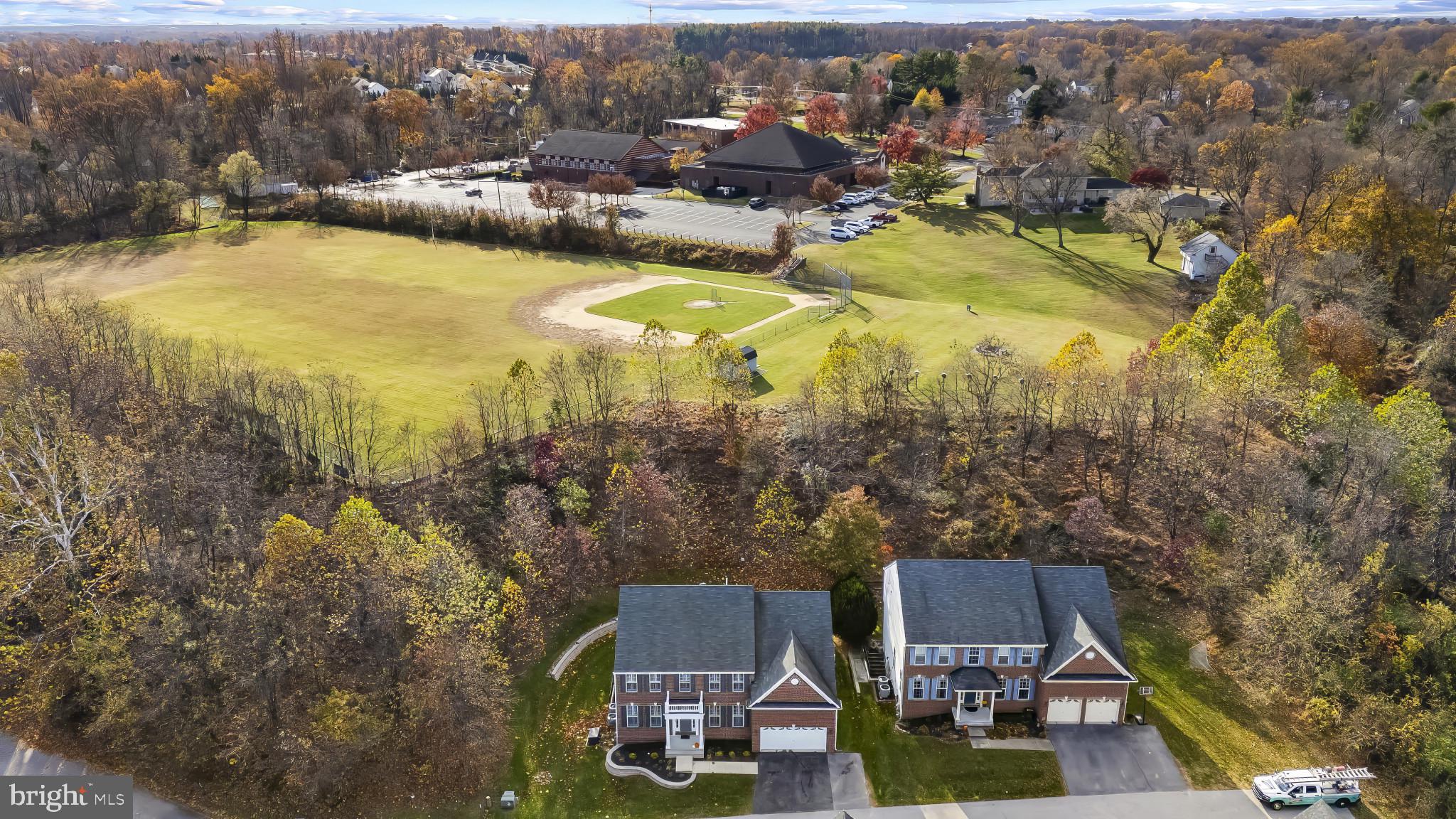 CASCADE OVERLOOK - Residential