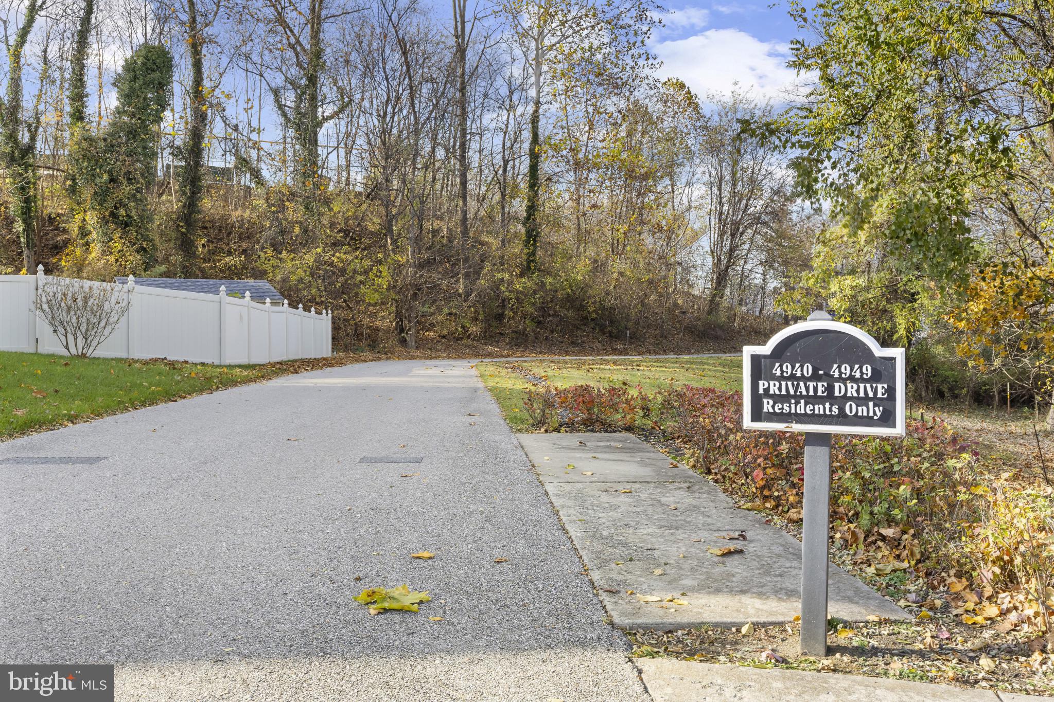 CASCADE OVERLOOK - Residential