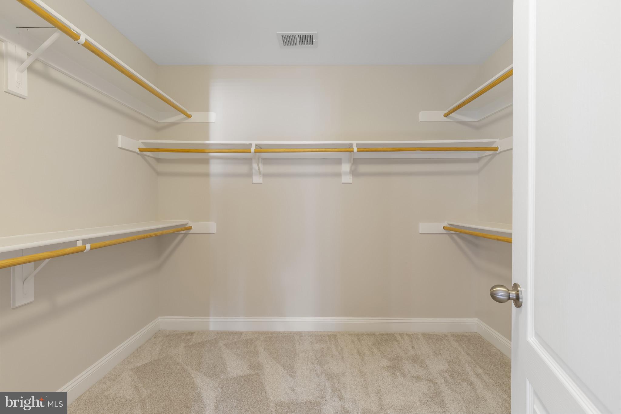 CASCADE OVERLOOK - Residential