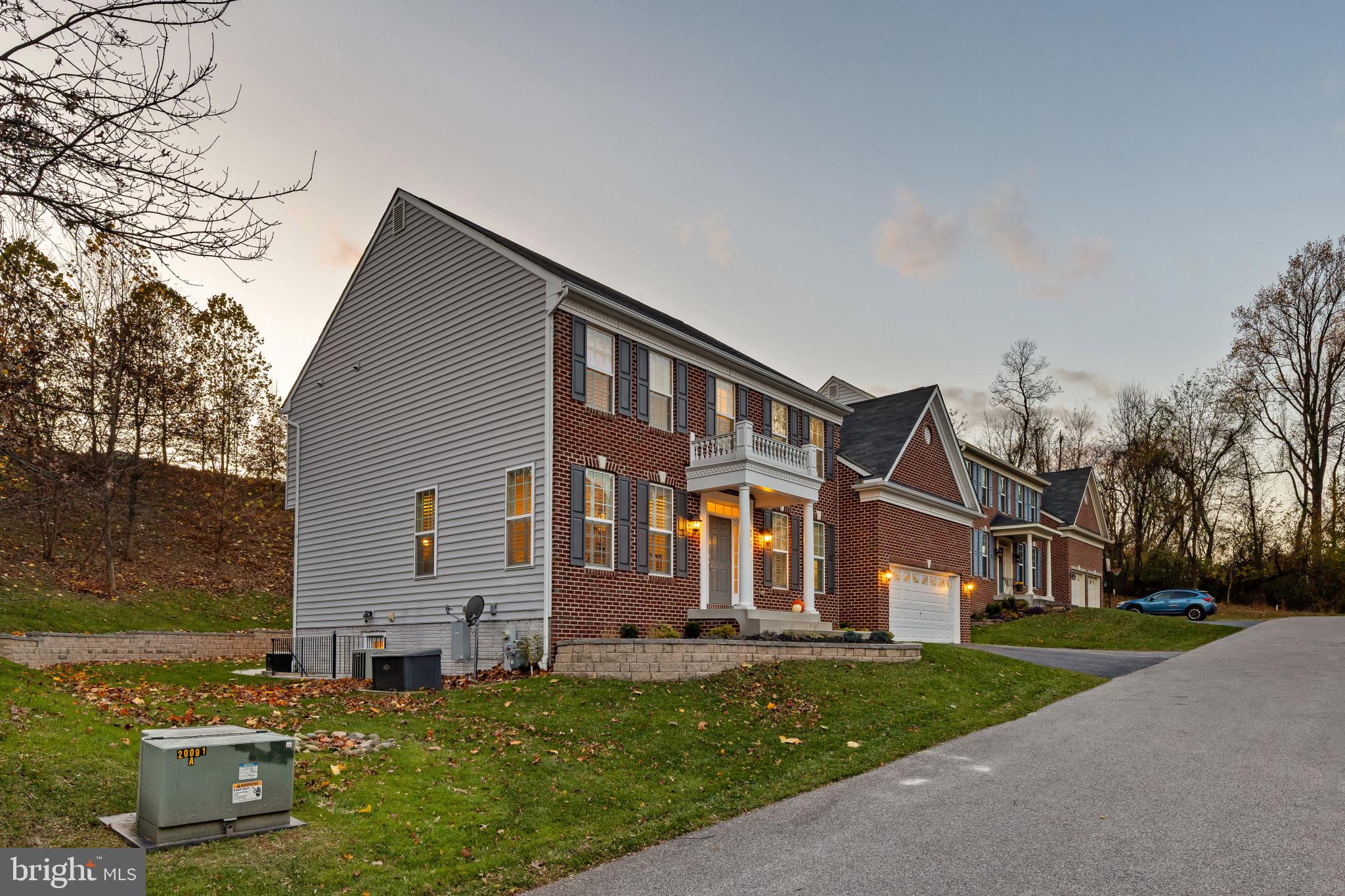 CASCADE OVERLOOK - Residential