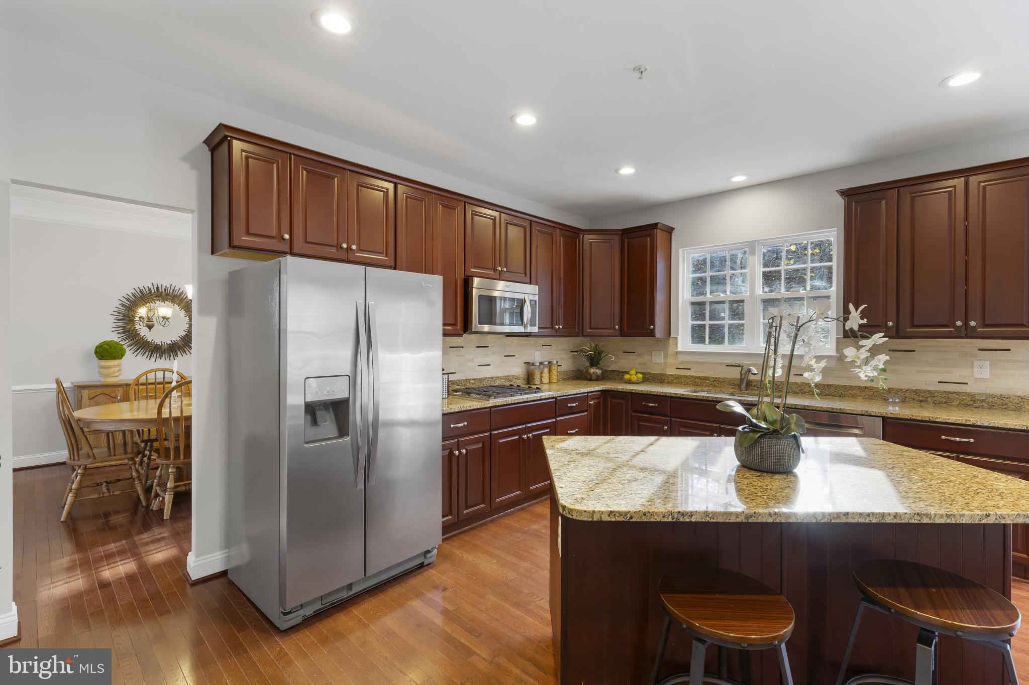 CASCADE OVERLOOK - Residential