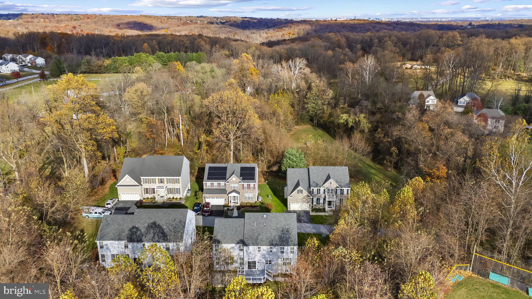 CASCADE OVERLOOK - Residential