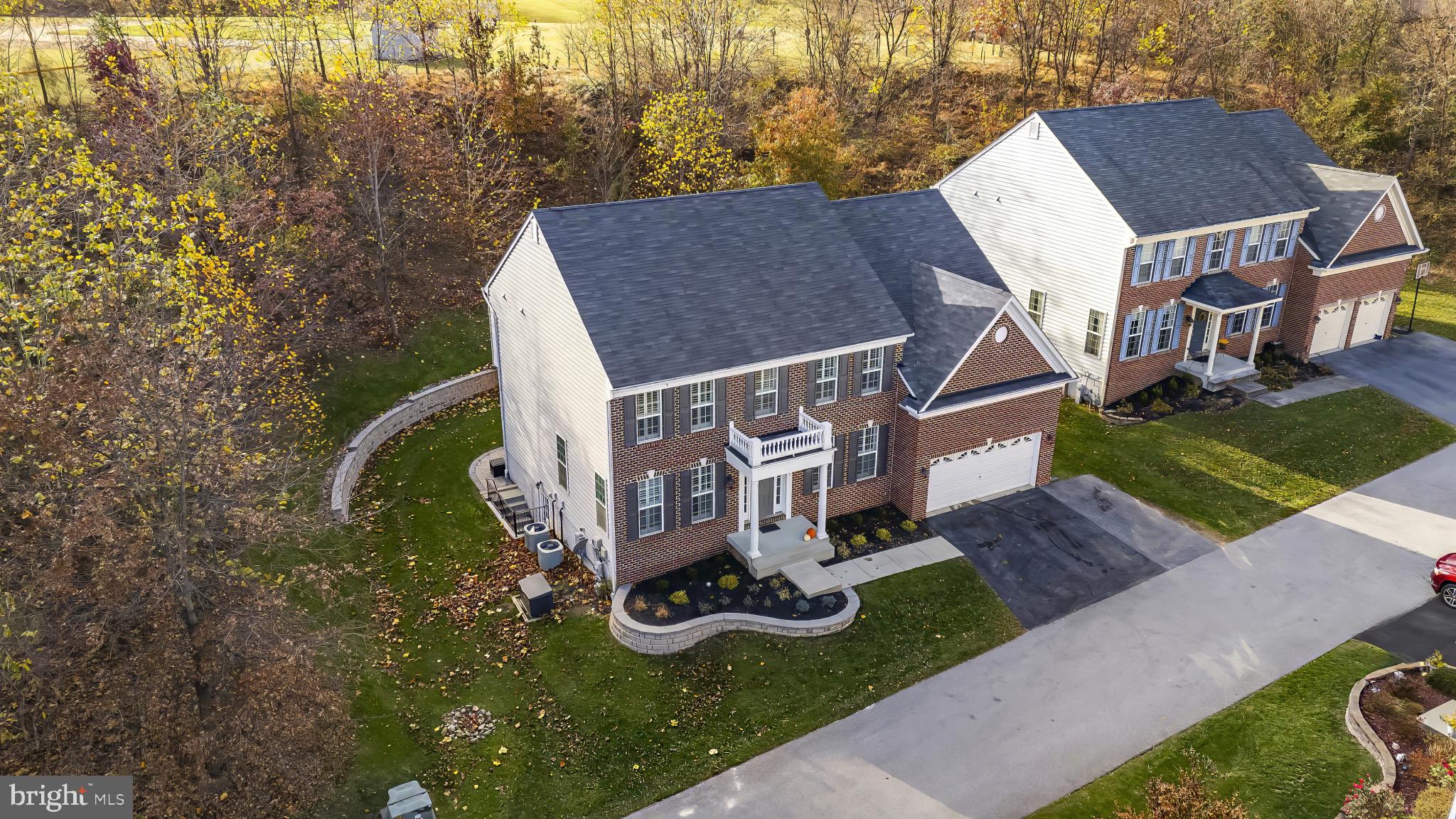 CASCADE OVERLOOK - Residential