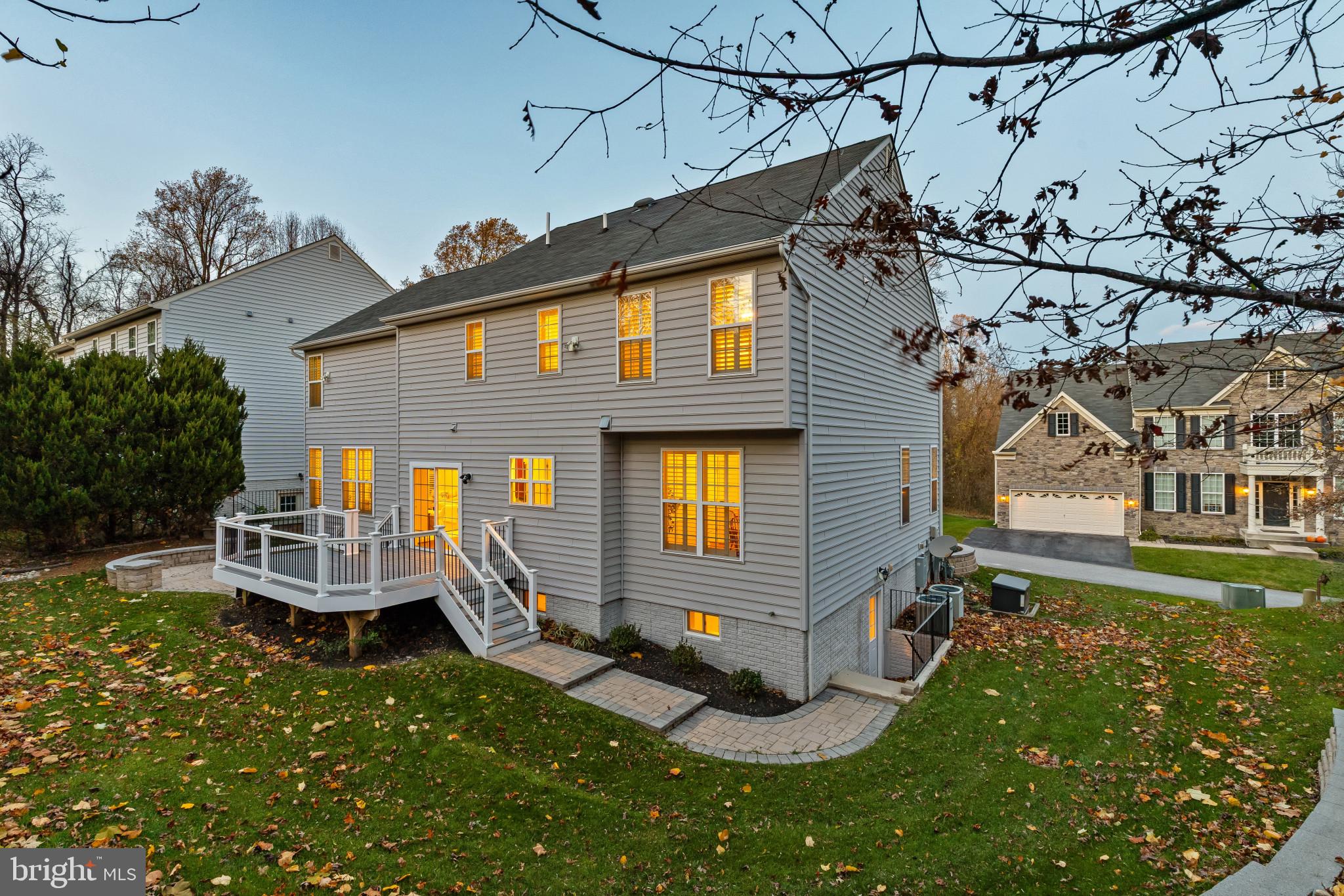 CASCADE OVERLOOK - Residential