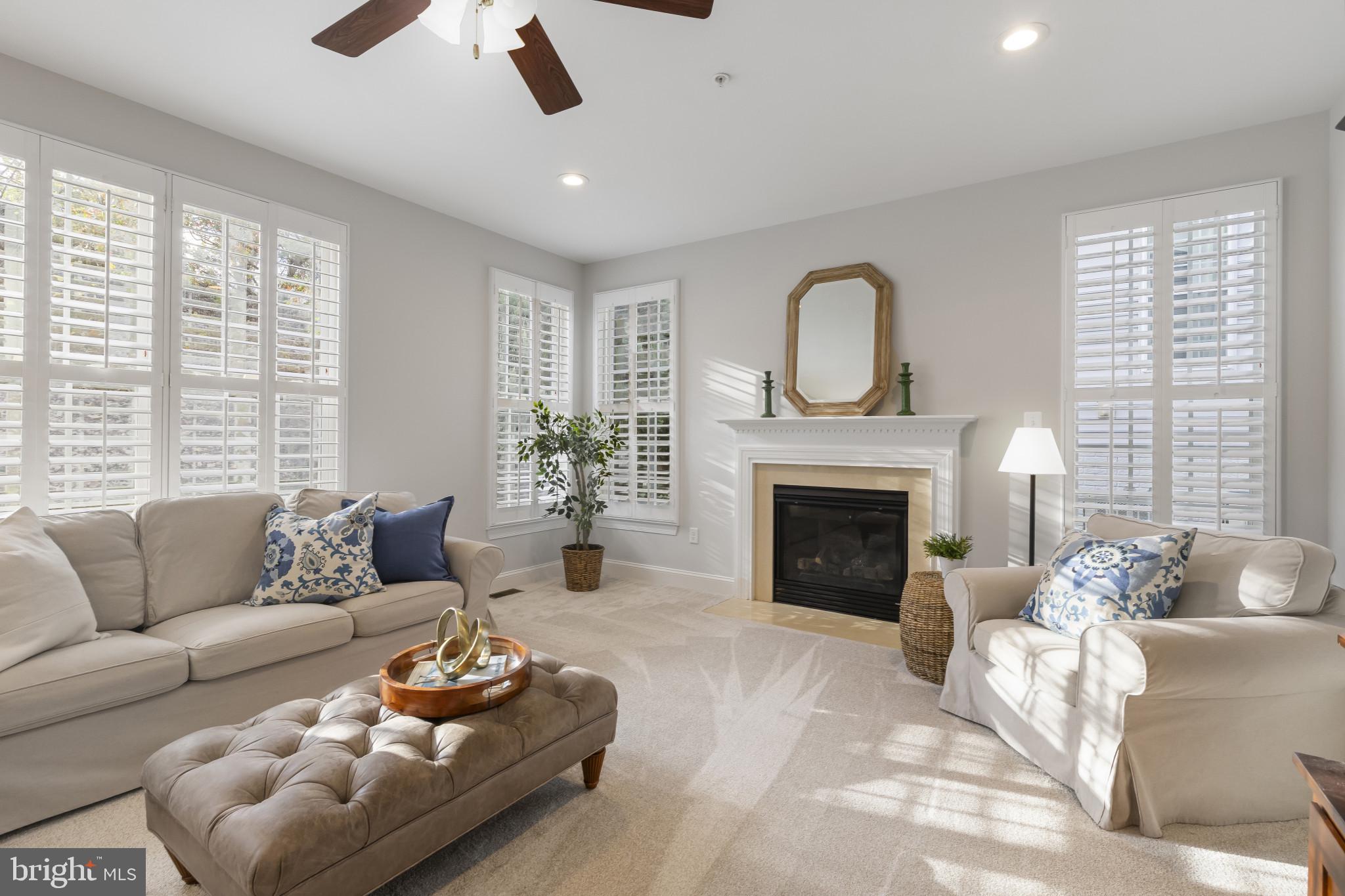 CASCADE OVERLOOK - Residential