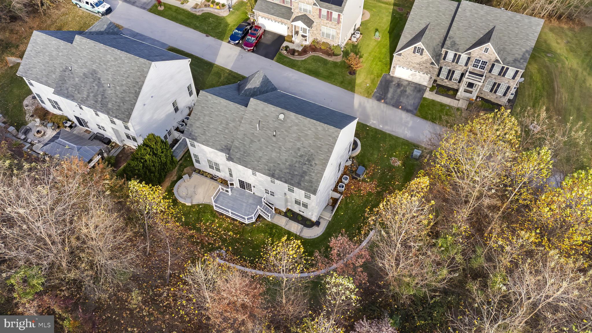 CASCADE OVERLOOK - Residential