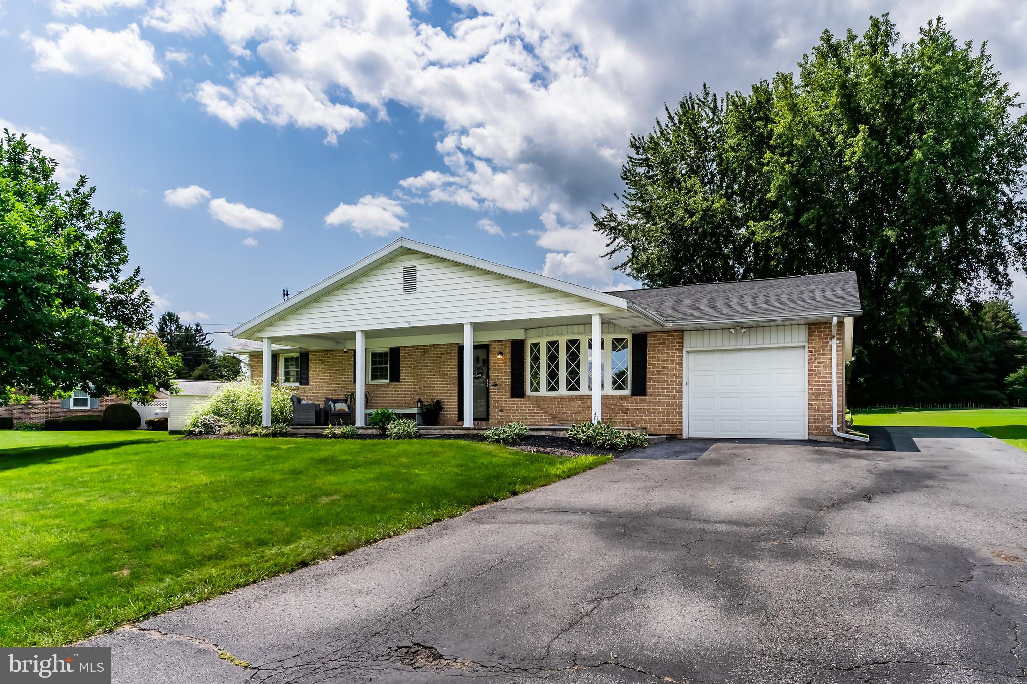 80 BUCKTHORN DRIVE