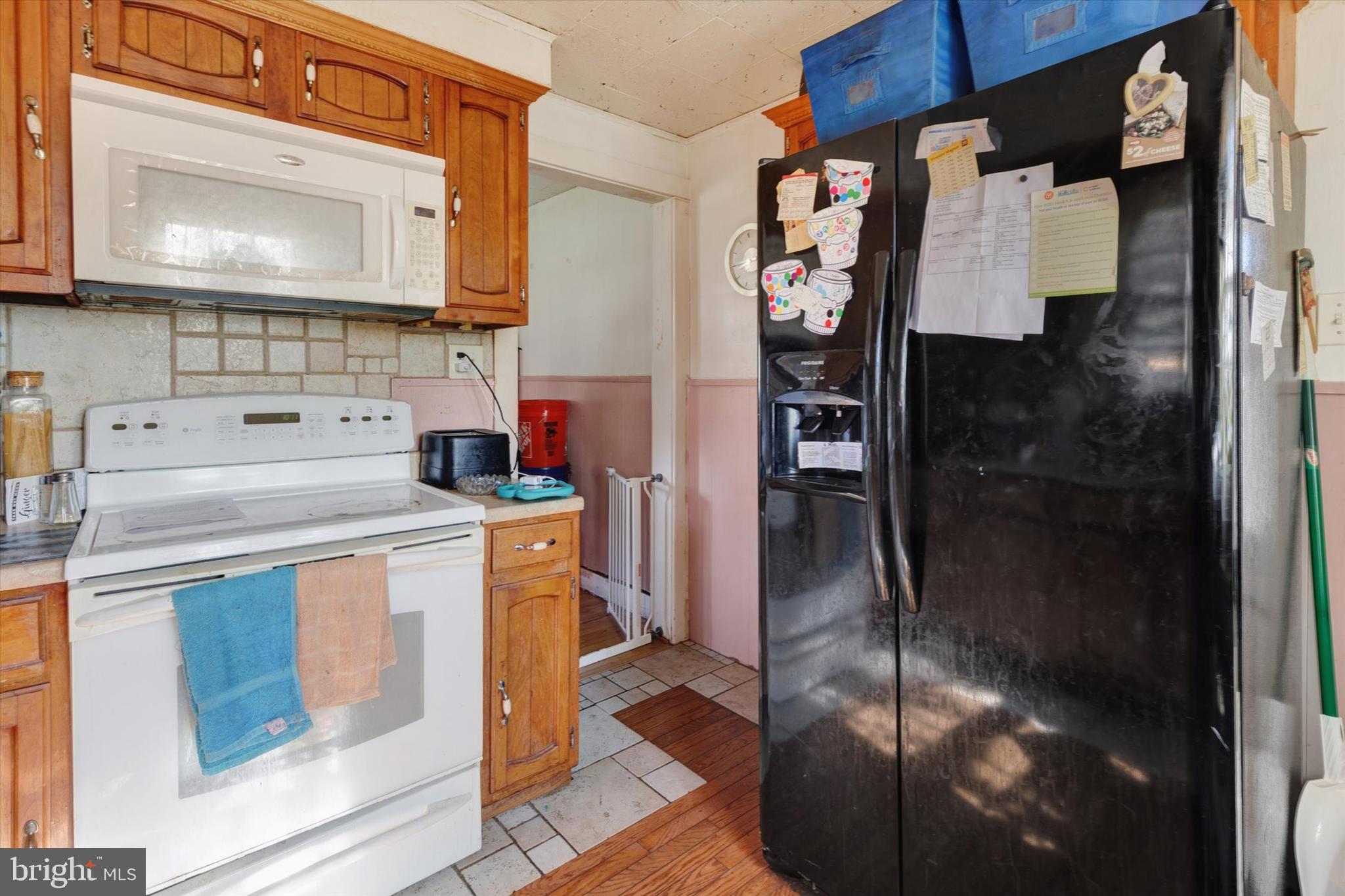 1032 HIGH STREET