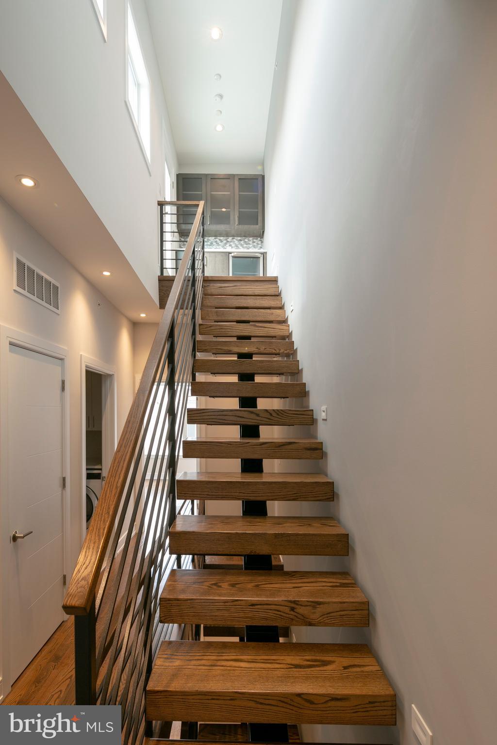 GRADUATE HOSPITAL - Residential