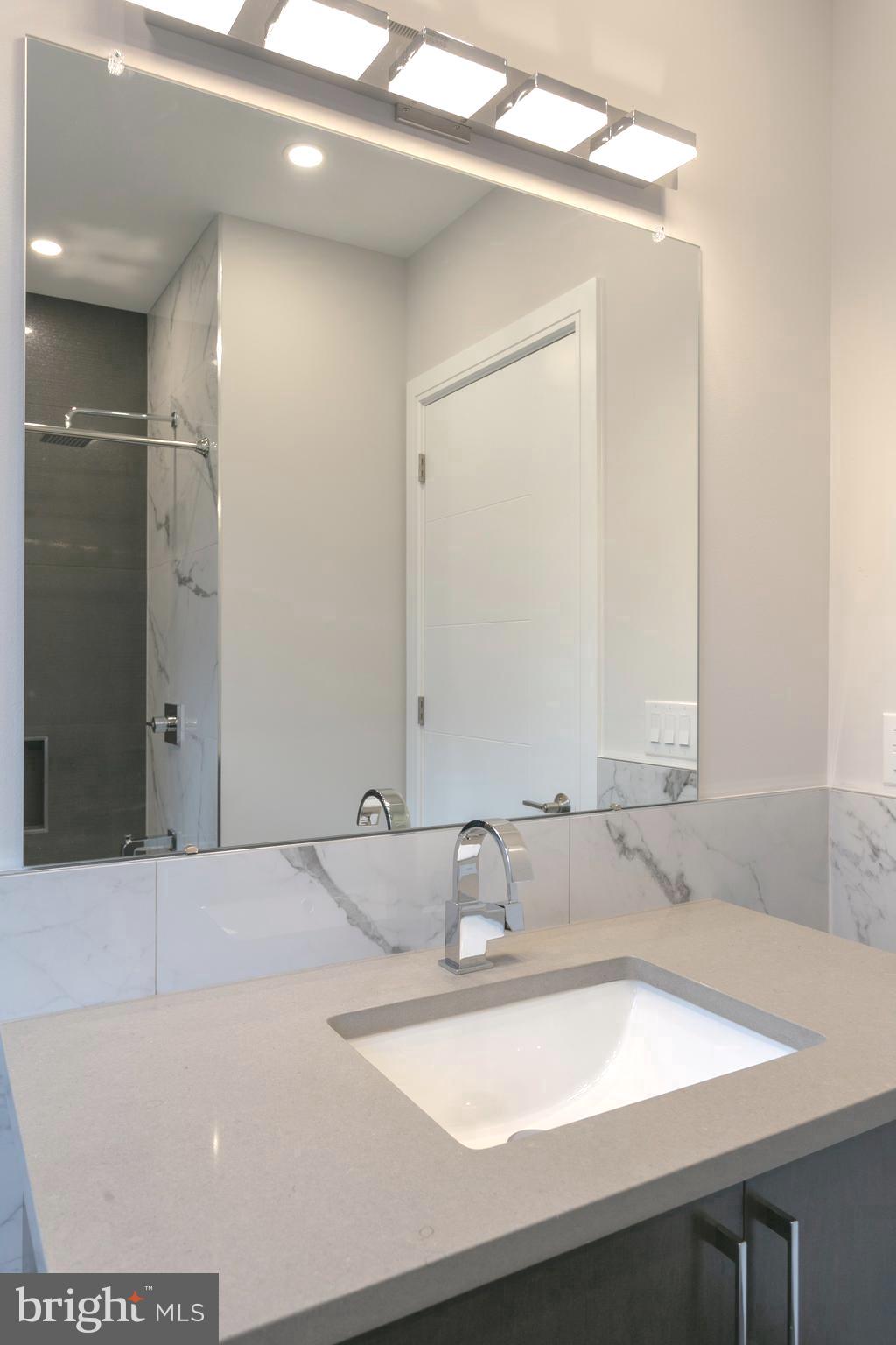 GRADUATE HOSPITAL - Residential