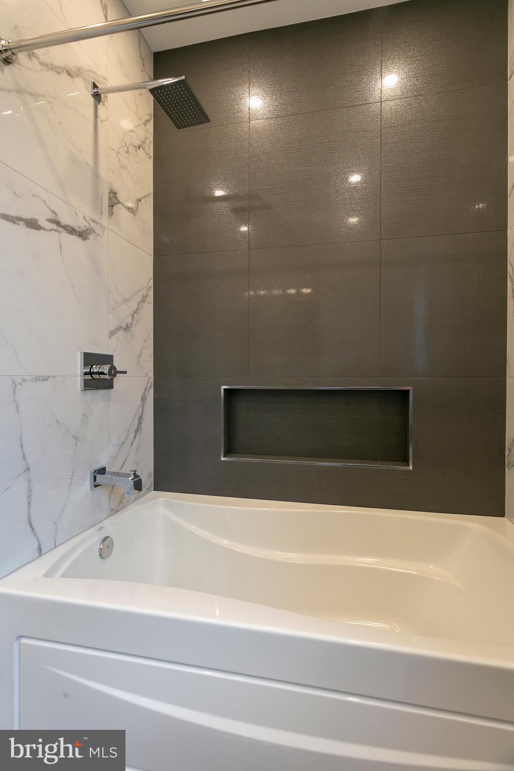 GRADUATE HOSPITAL - Residential