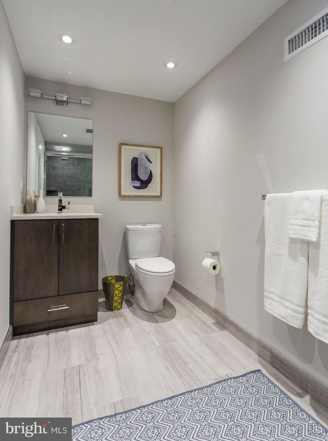 GRADUATE HOSPITAL - Residential