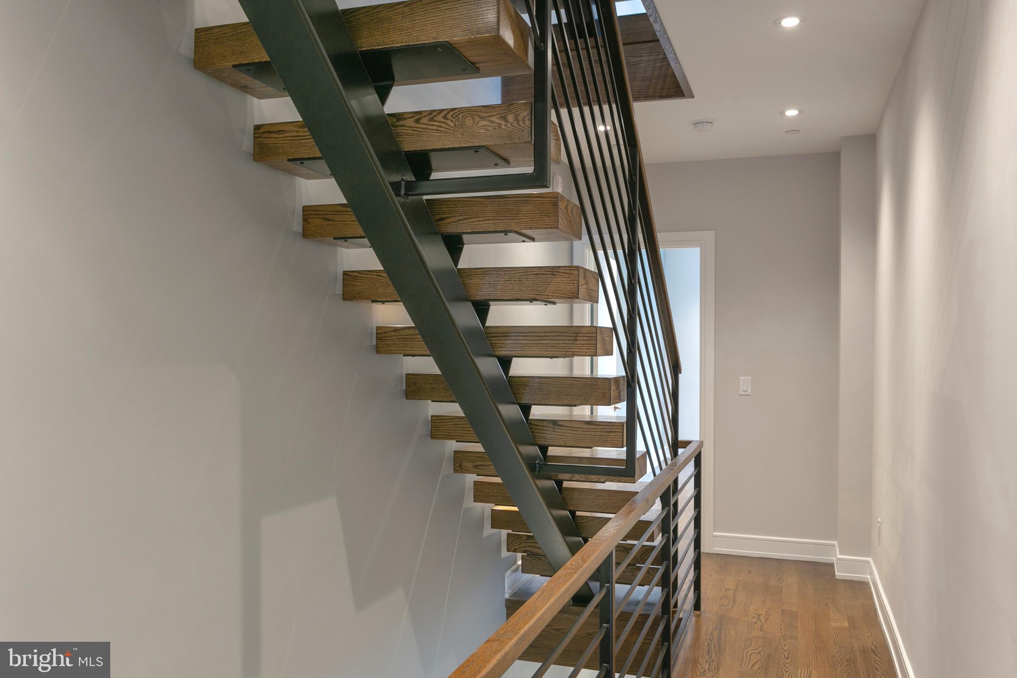 GRADUATE HOSPITAL - Residential