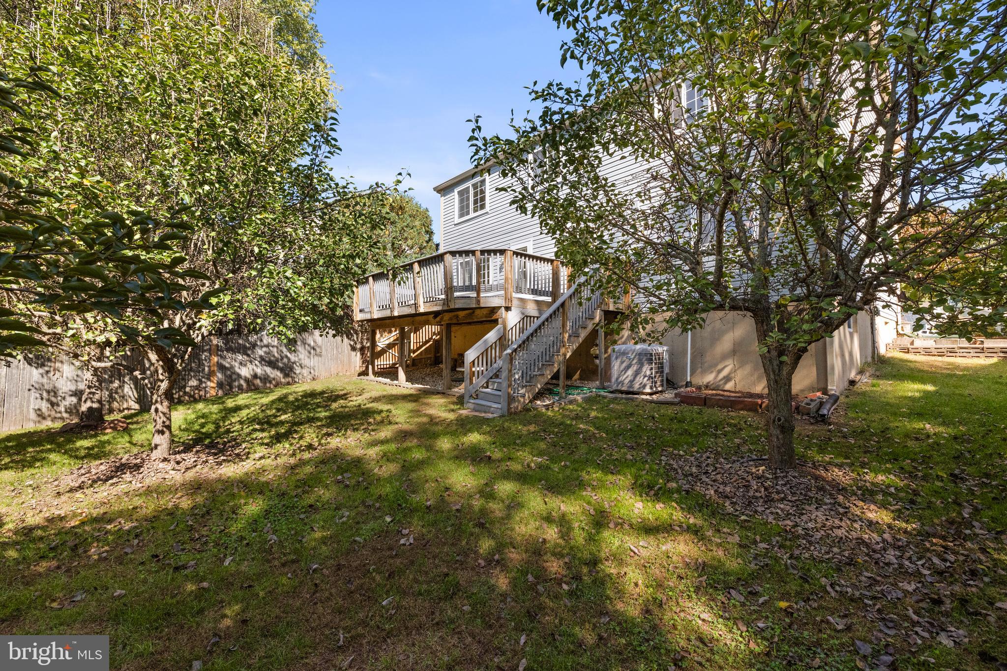 ARMFIELD FARMS - Residential Lease