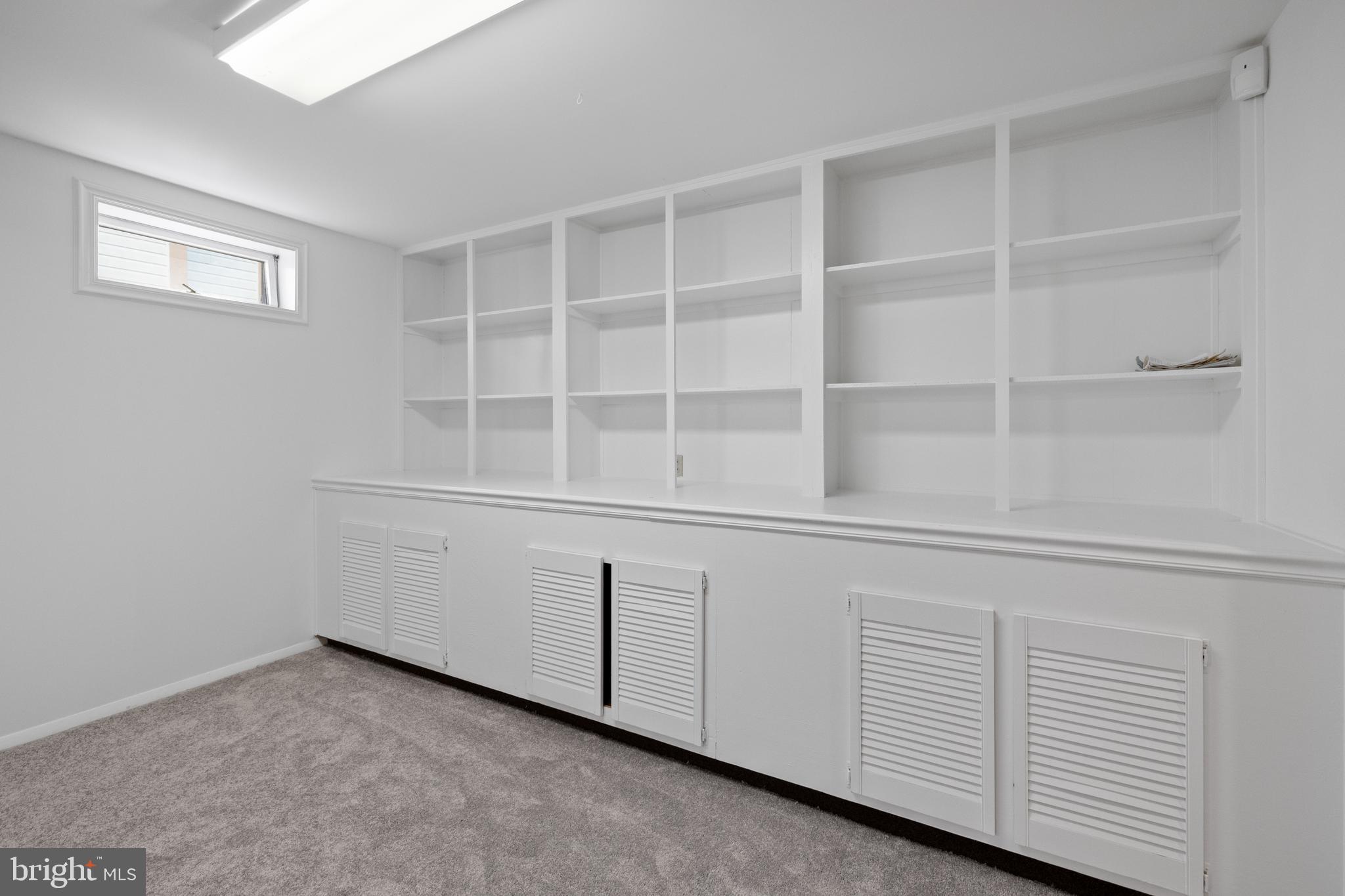 ARMFIELD FARMS - Residential Lease