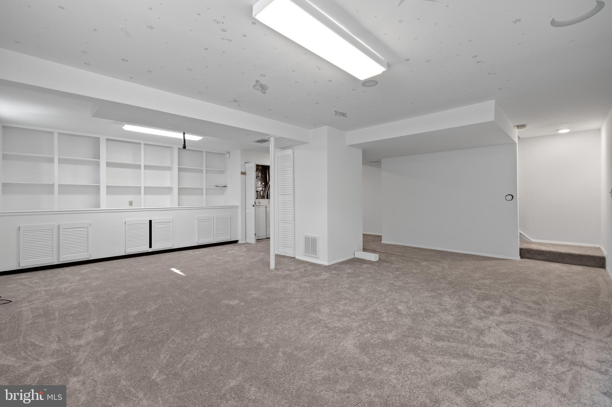 ARMFIELD FARMS - Residential Lease