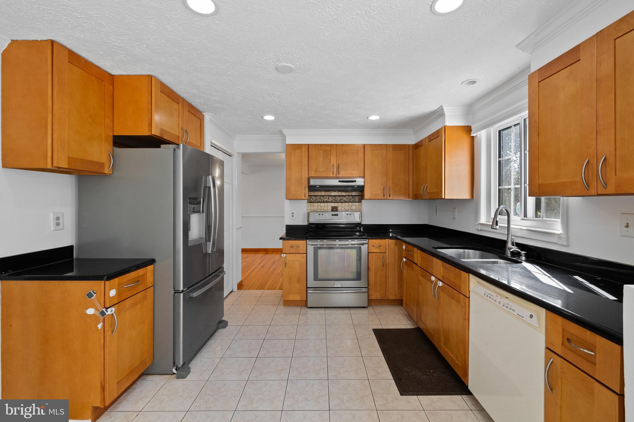 ARMFIELD FARMS - Residential Lease