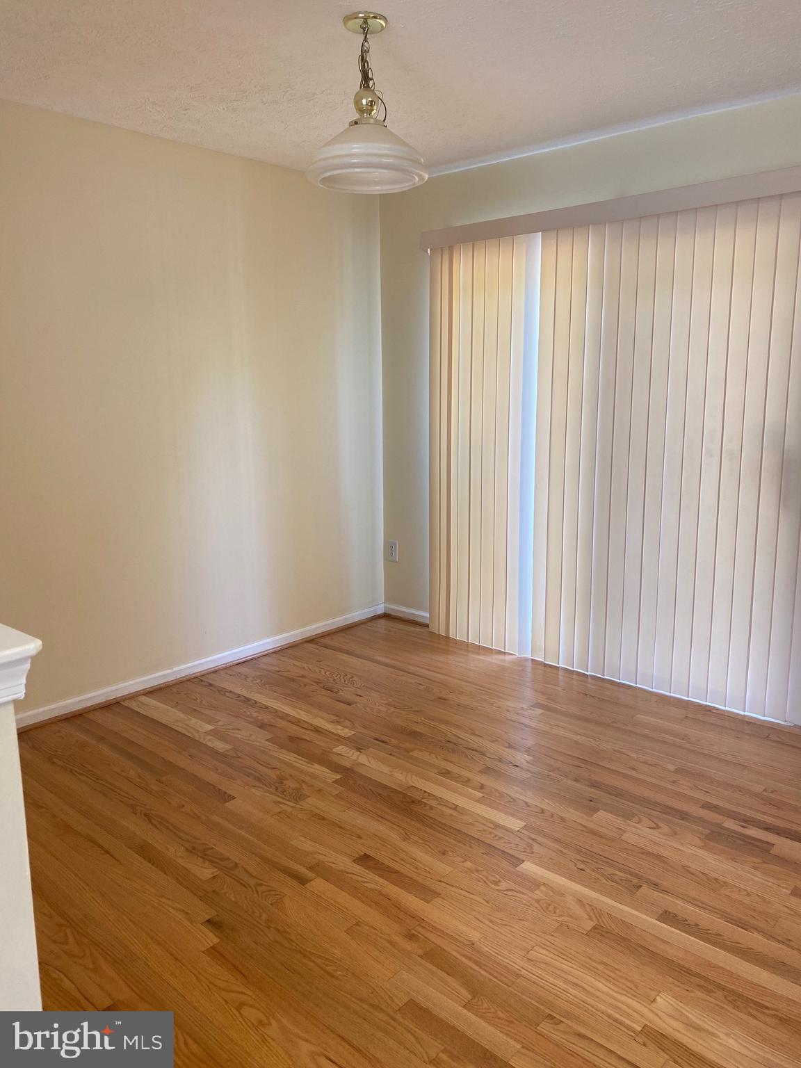 ABINGDON ESTATES - Residential Lease