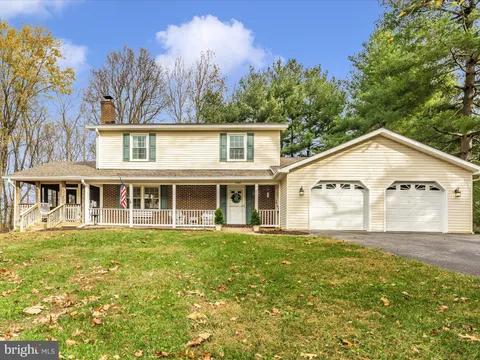 3498 Augusta Drive, Ijamsville, MD MLS: MDFR2060150