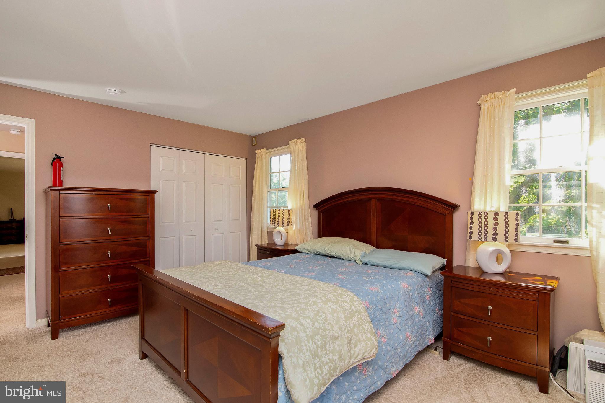 WOODRIDGE EAST - Residential