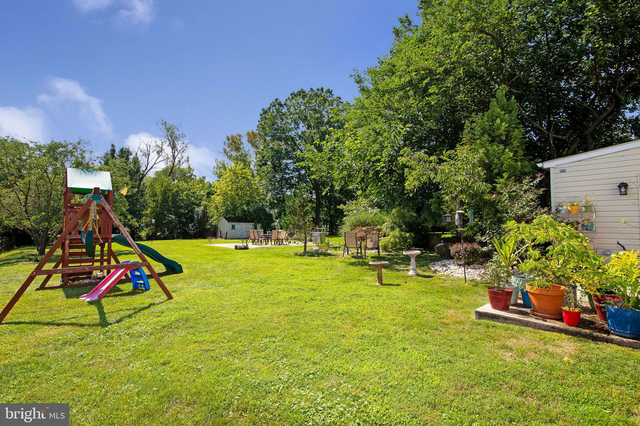 WOODRIDGE EAST - Residential