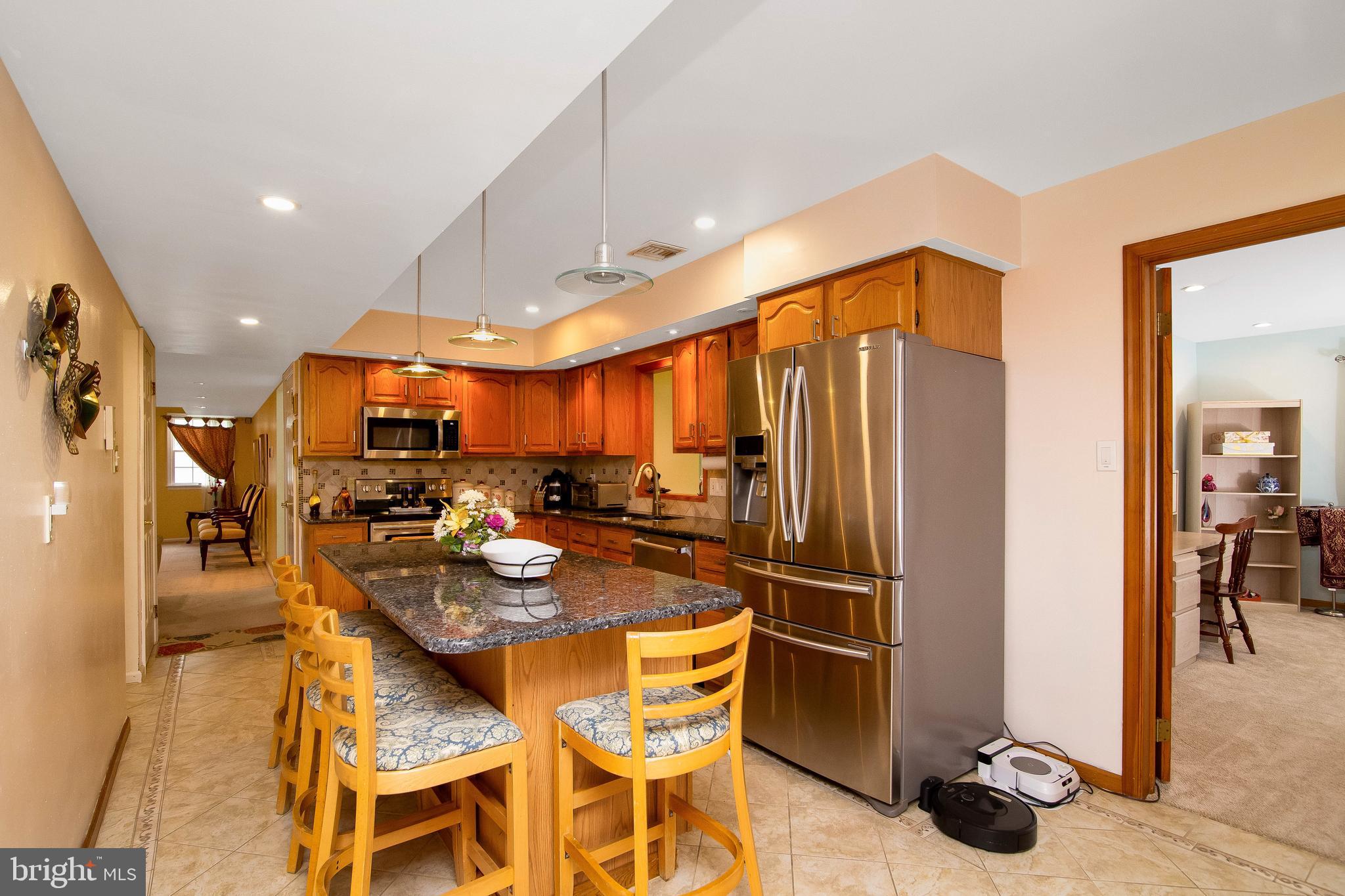 WOODRIDGE EAST - Residential