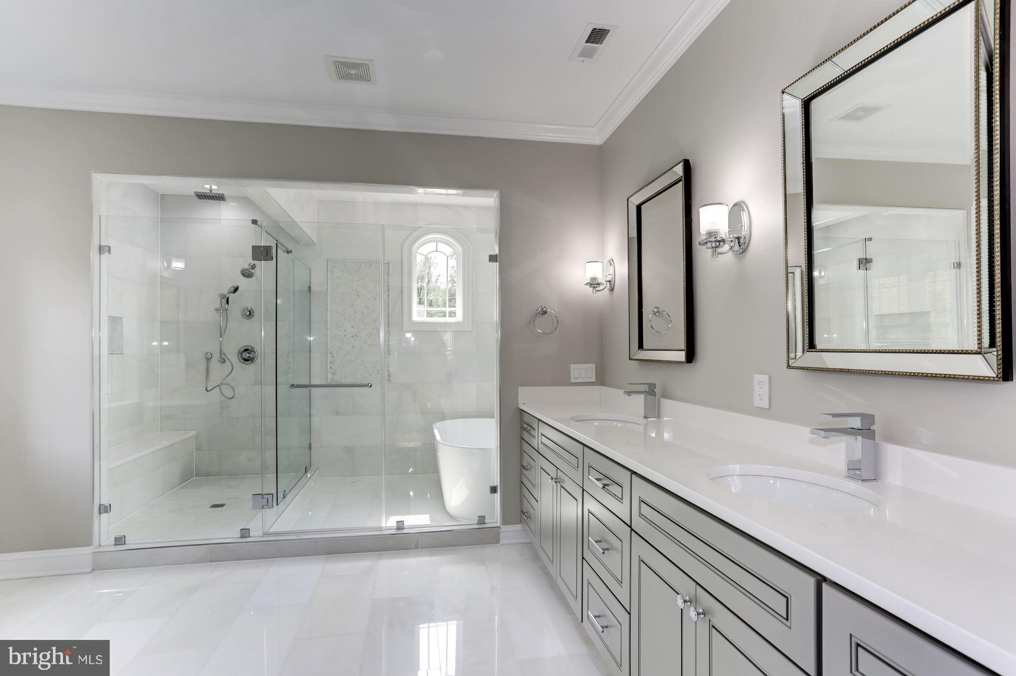 CHESTERBROOK GARDENS - Residential