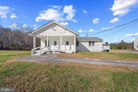 Photo of 13440 Clarksville Pike, HIGHLAND, MD 20777 (MLS # MDHW2062150)