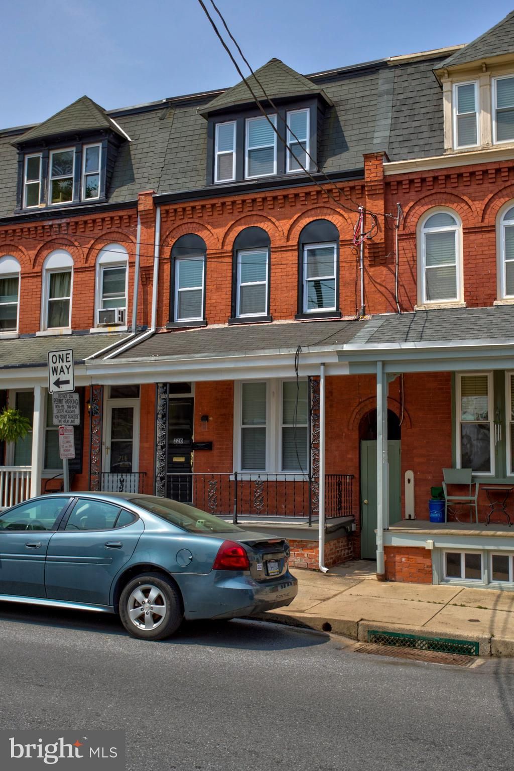 Photo of 220 N SHIPPEN ST, LANCASTER, PA 17602 (MLS # PALA2035500)