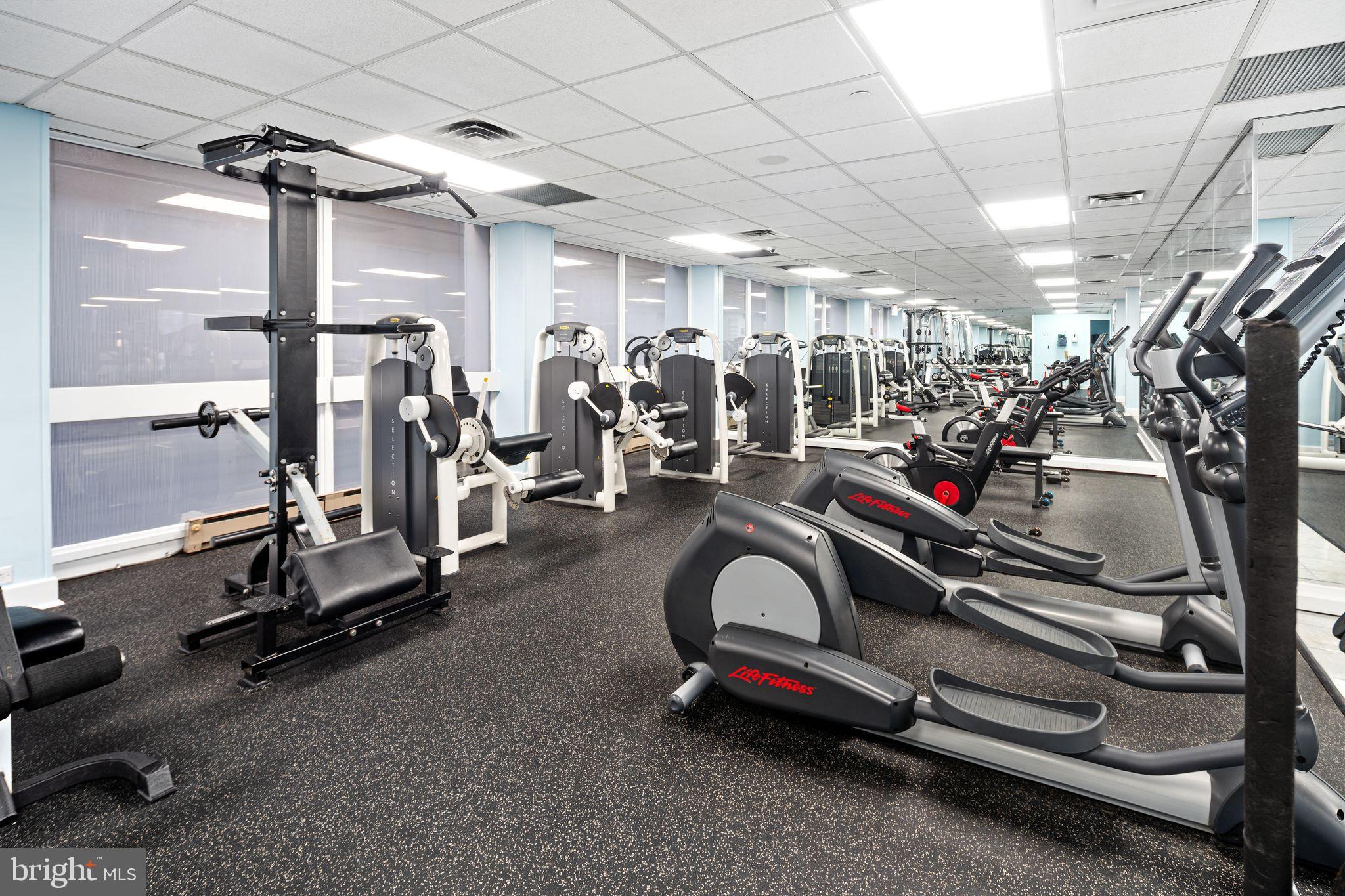 ART MUSEUM AREA - Residential