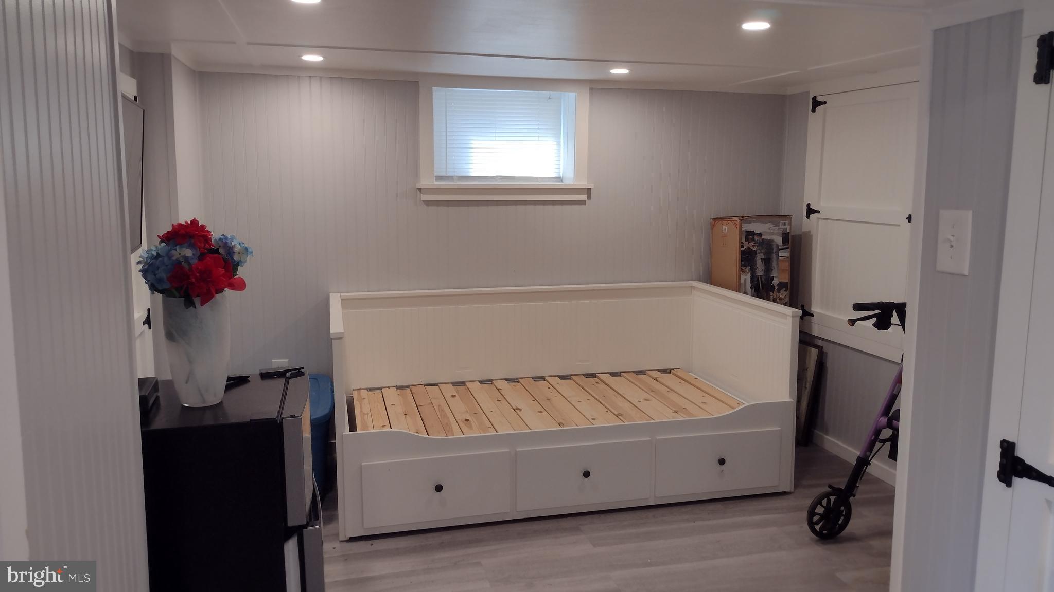 ROSEDALE TERRACE - Residential