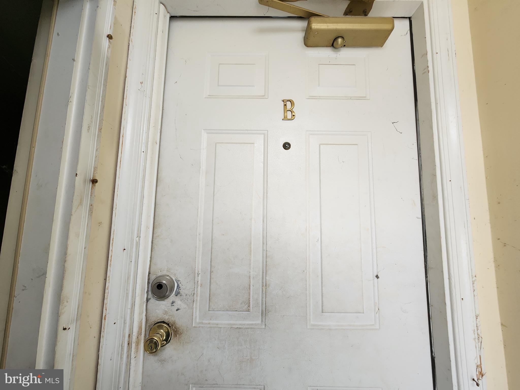 SANDTOWN-WINCHESTER - Residential