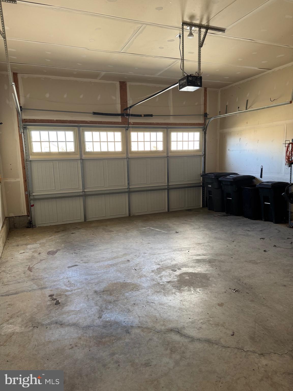 MEADOW VIEW - Residential Lease