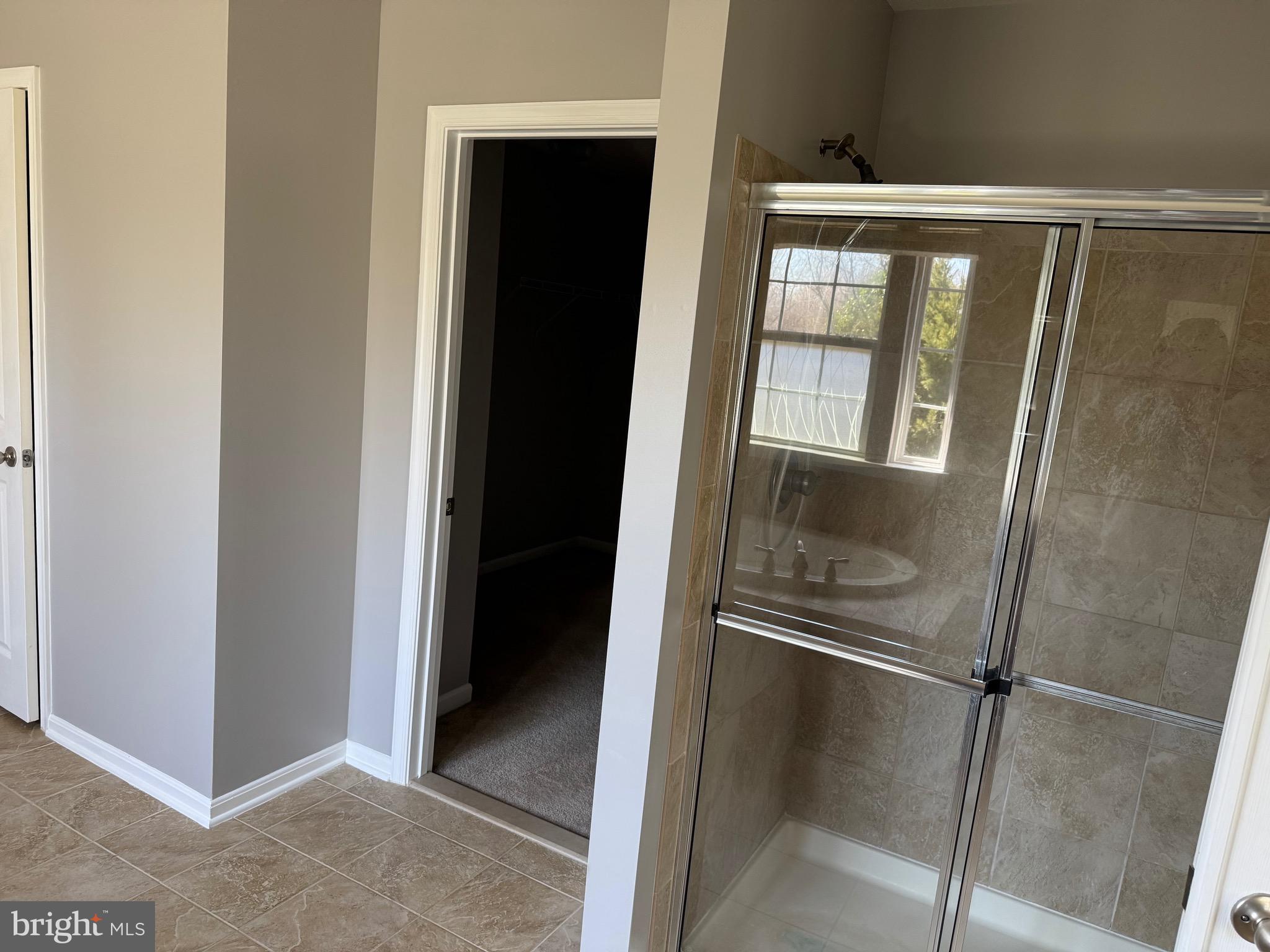 MEADOW VIEW - Residential Lease