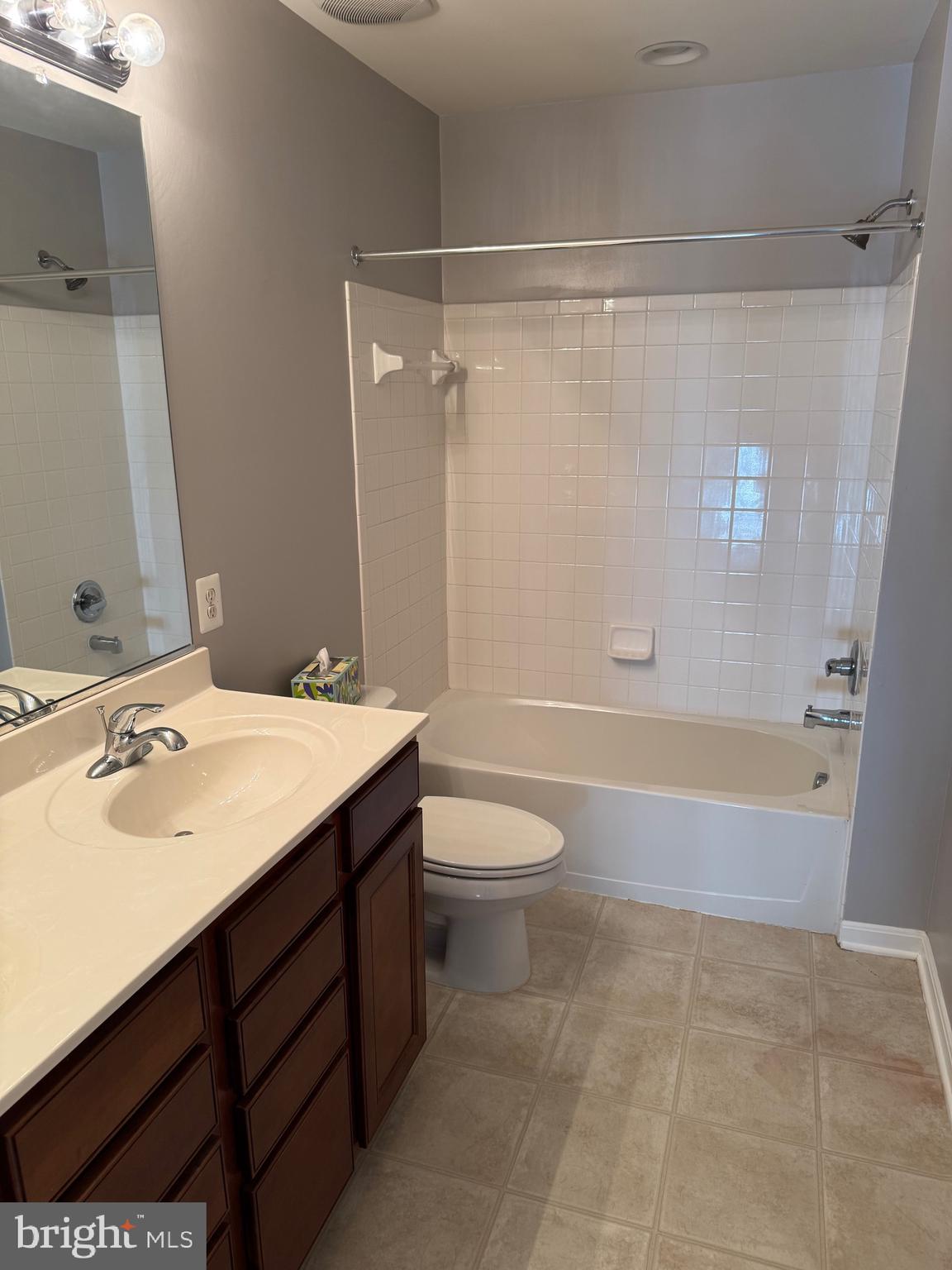 MEADOW VIEW - Residential Lease