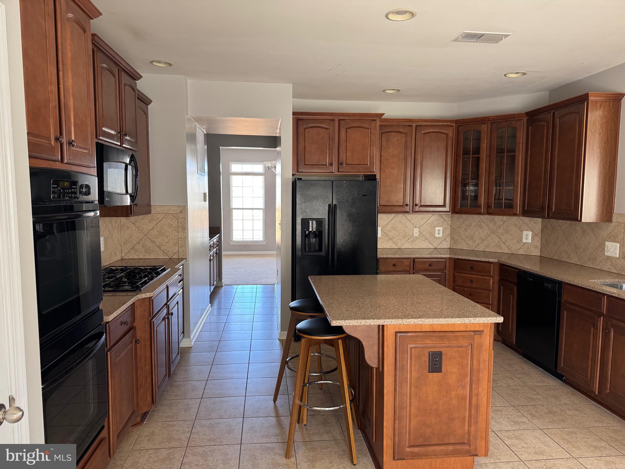 MEADOW VIEW - Residential Lease