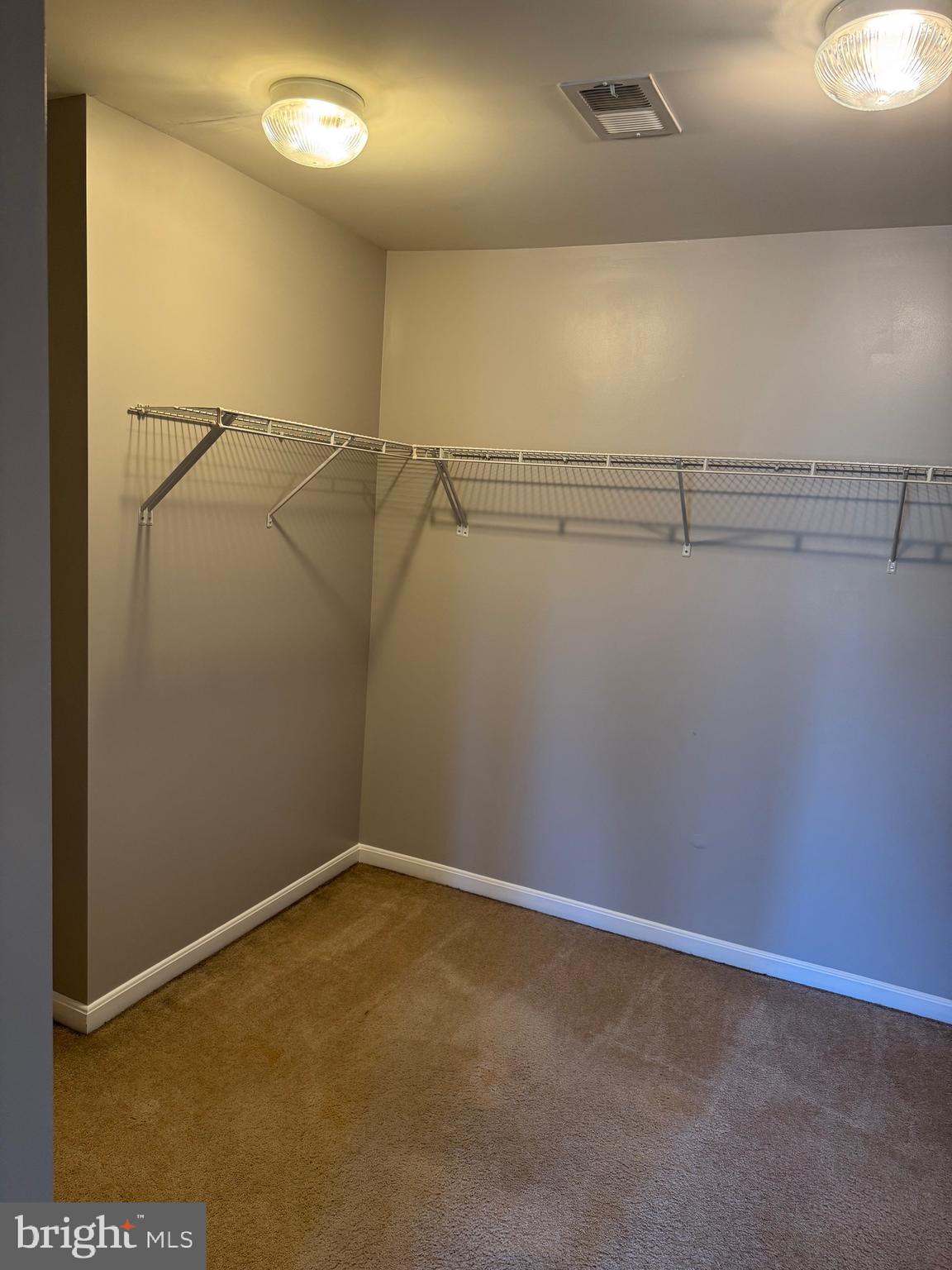 MEADOW VIEW - Residential Lease