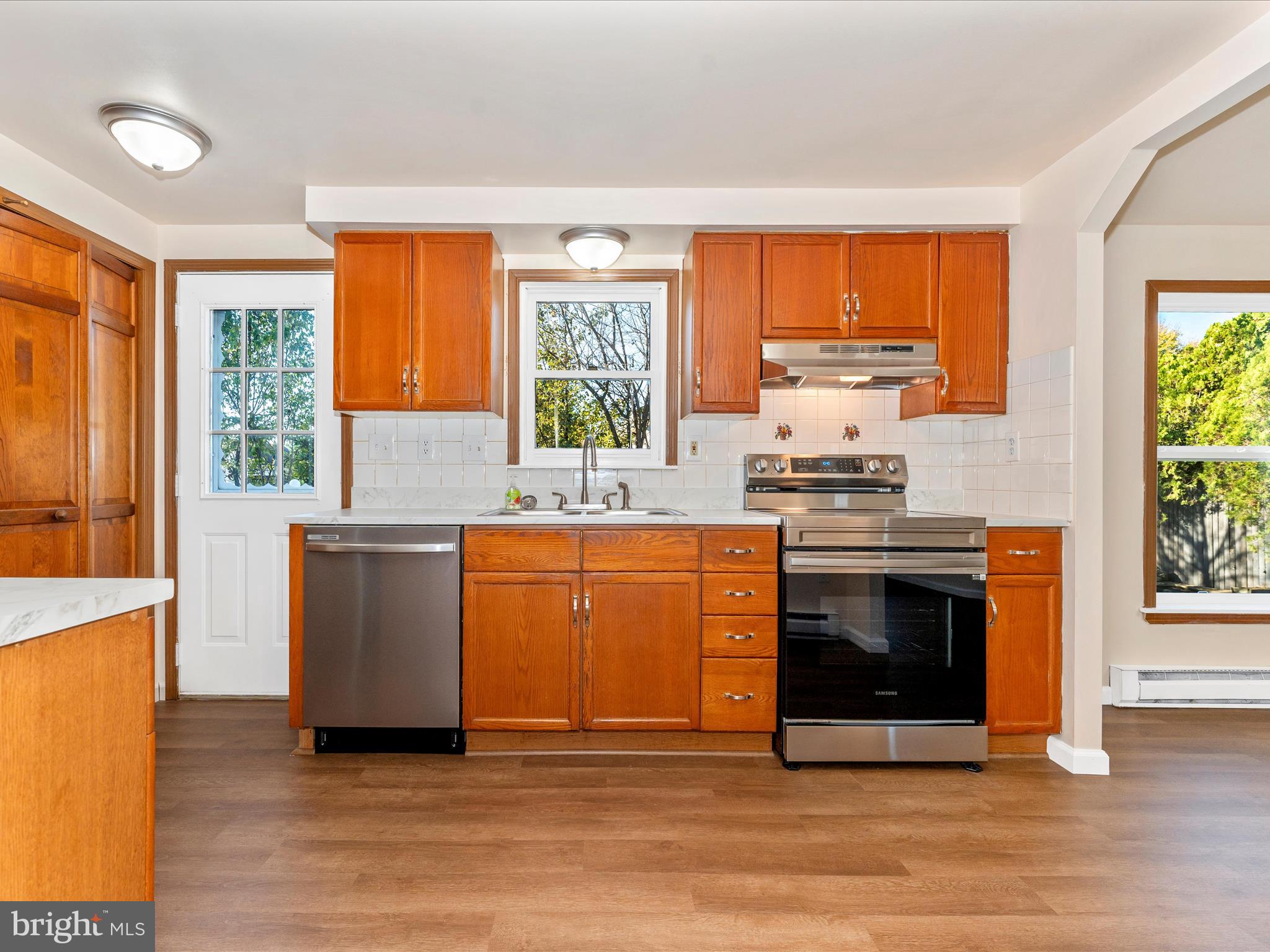 SPRINGFIELD VILLAGE - Residential