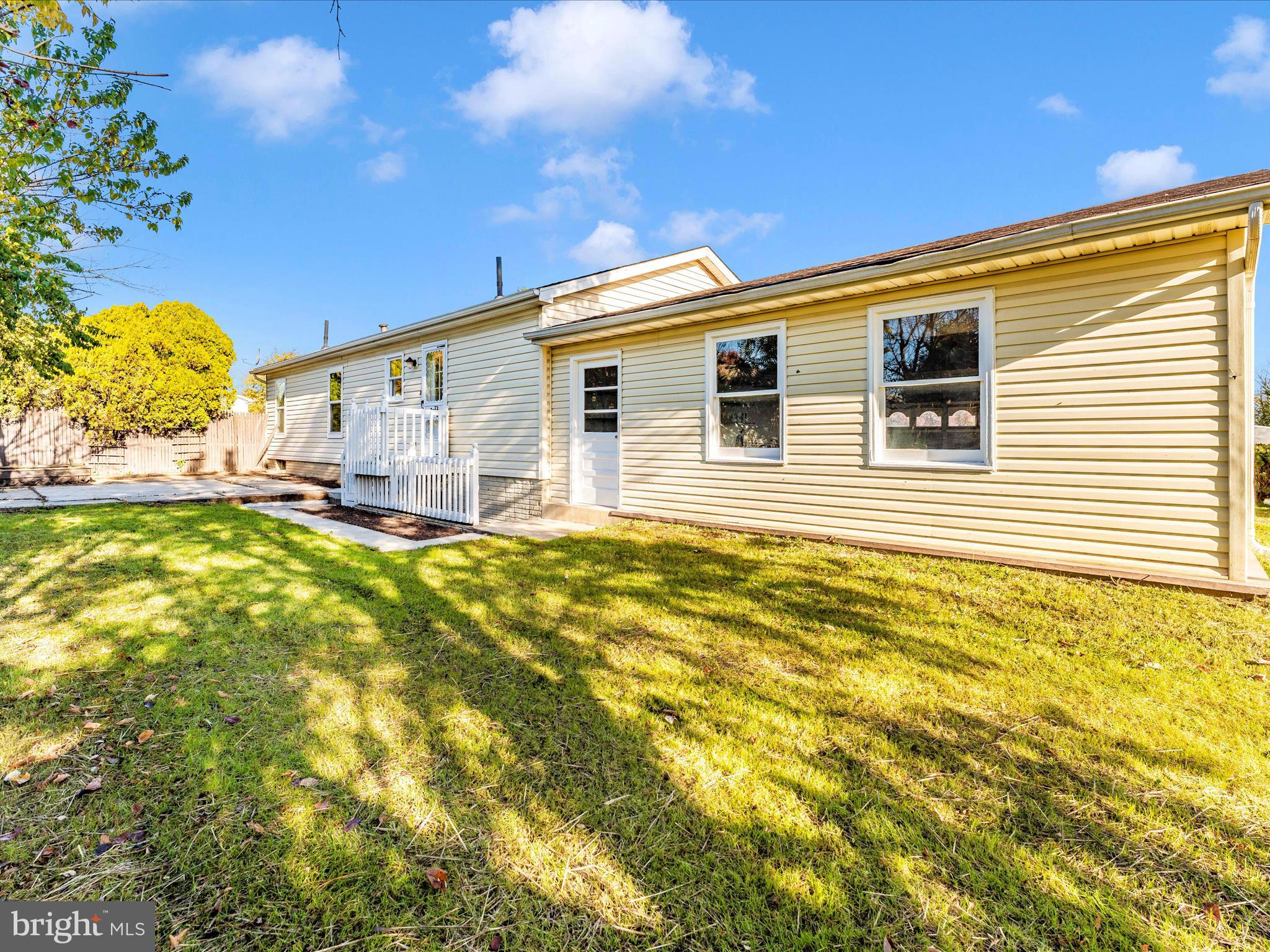 SPRINGFIELD VILLAGE - Residential