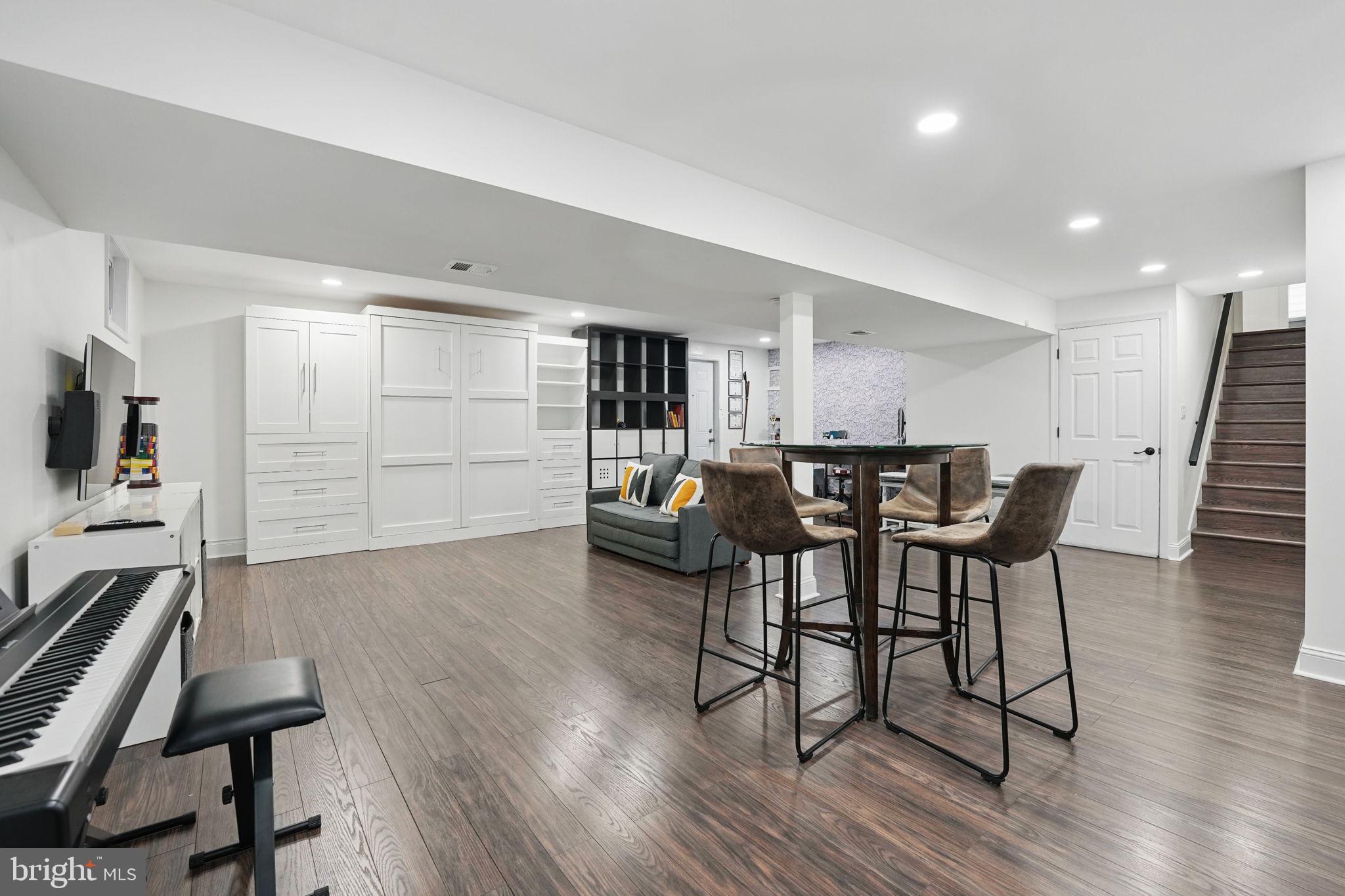 ROLLING FOREST - Residential