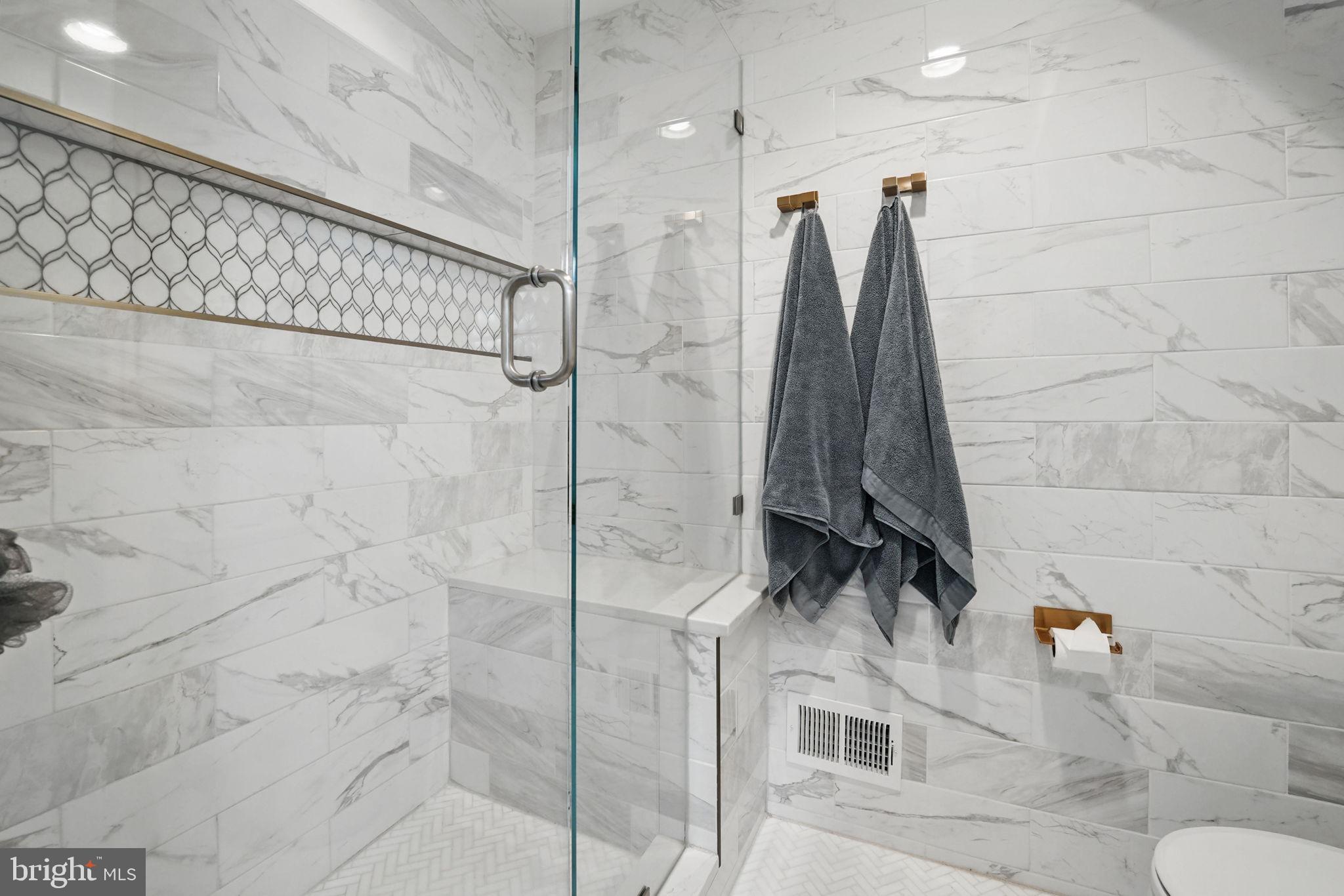 ROLLING FOREST - Residential