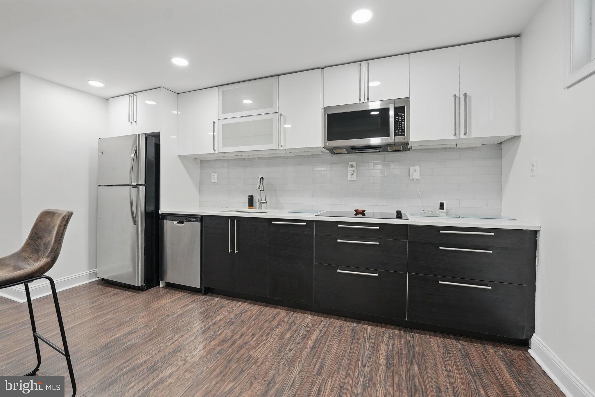 ROLLING FOREST - Residential