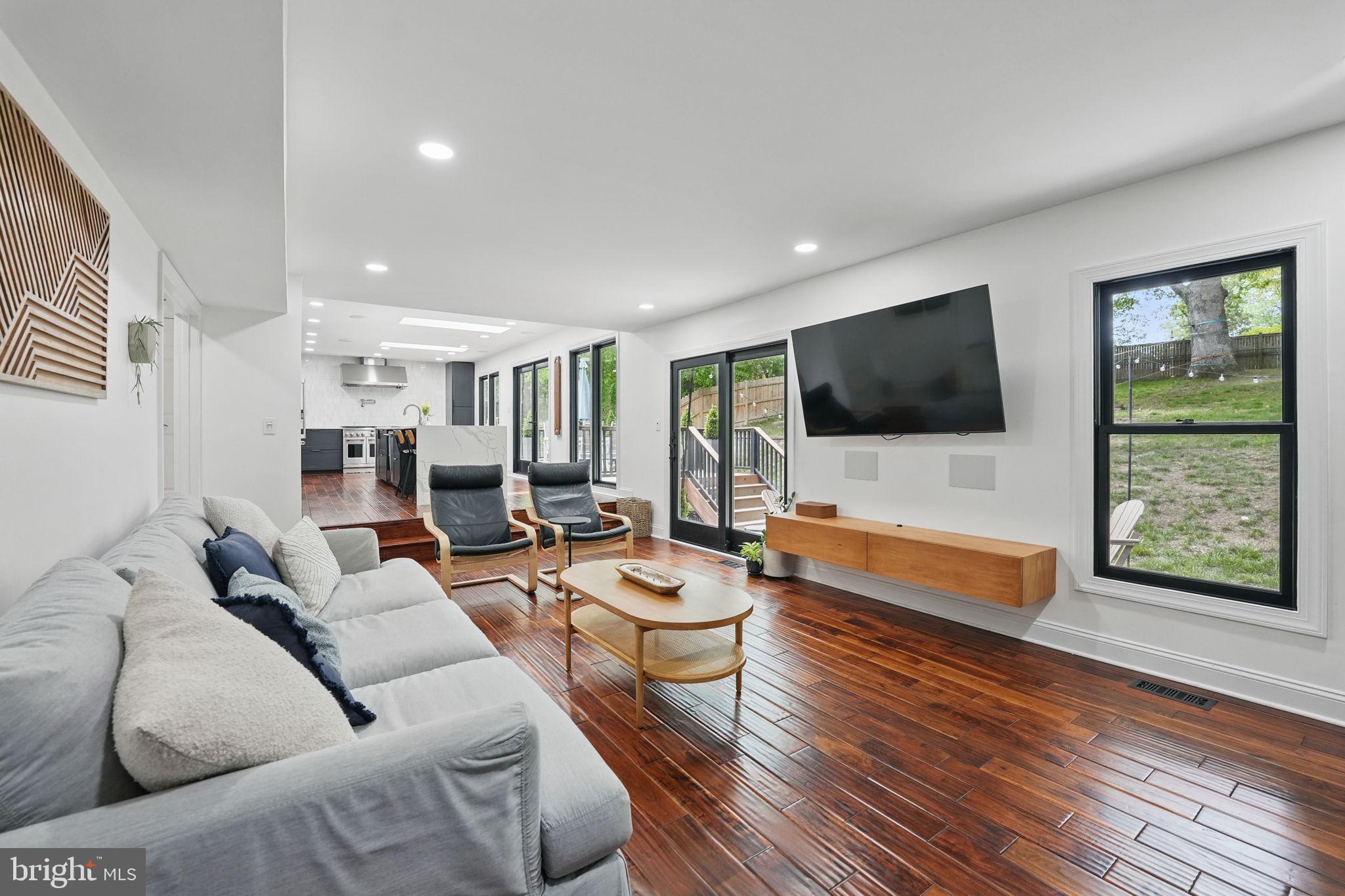 ROLLING FOREST - Residential