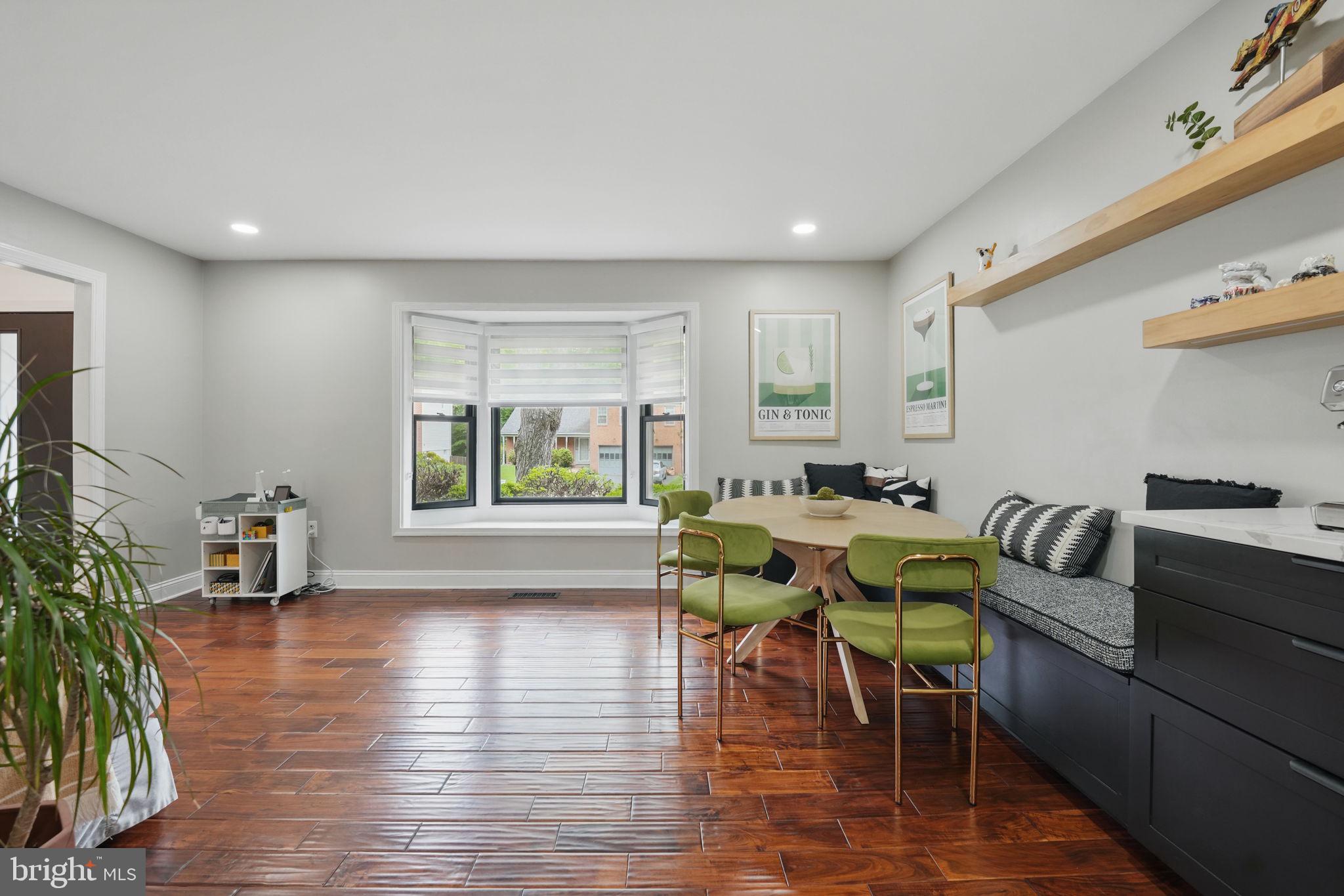 ROLLING FOREST - Residential