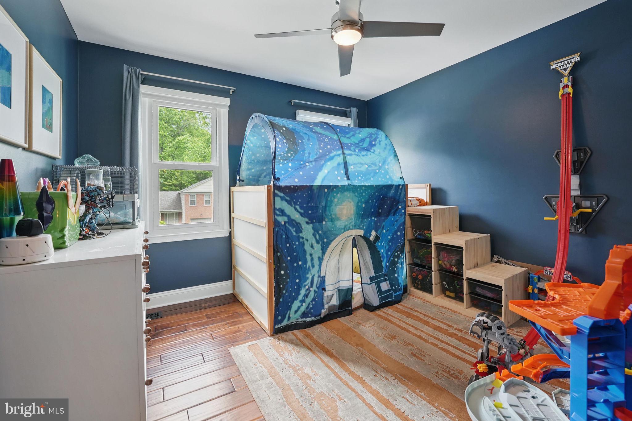 ROLLING FOREST - Residential