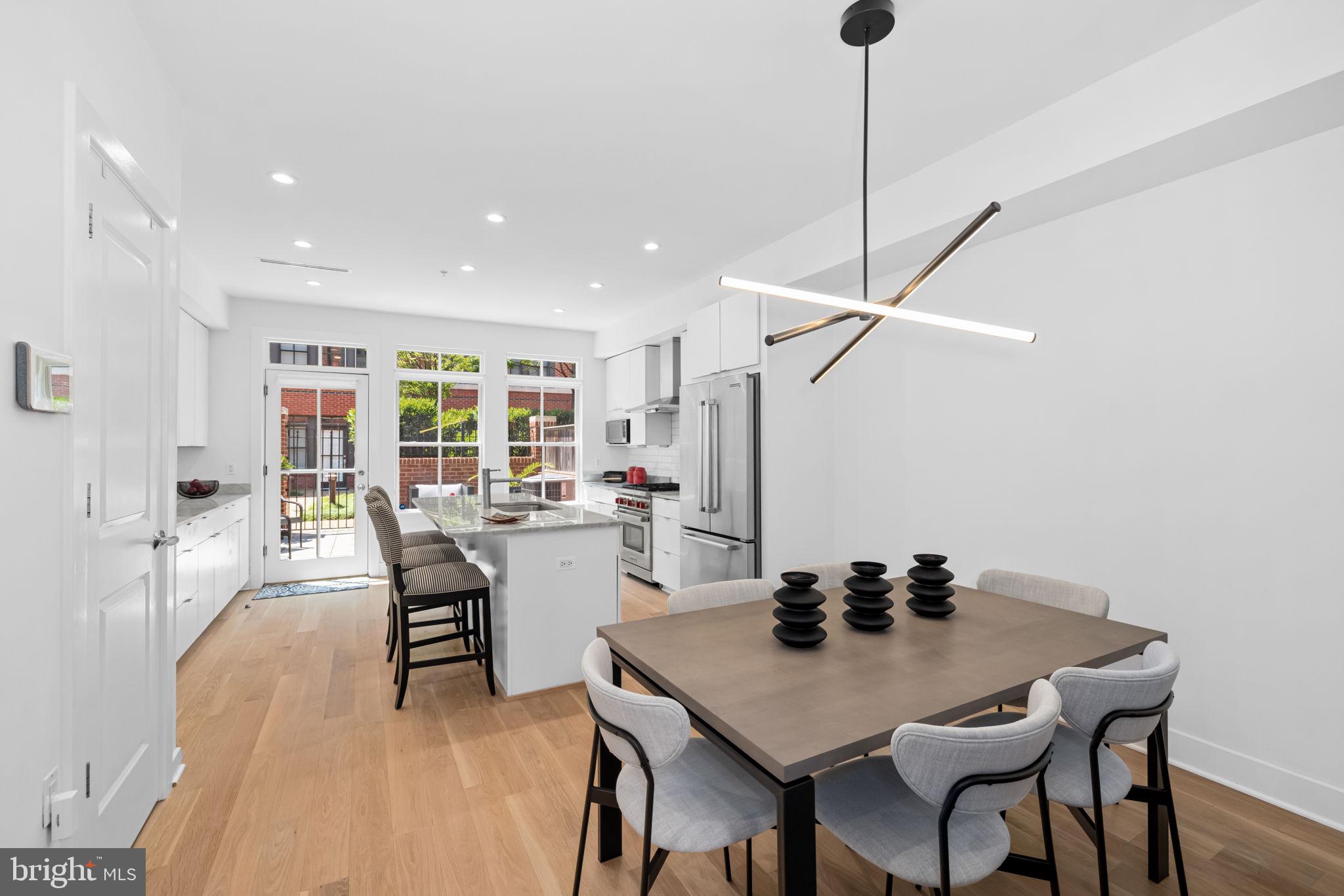 PRINTERS ROW - Residential