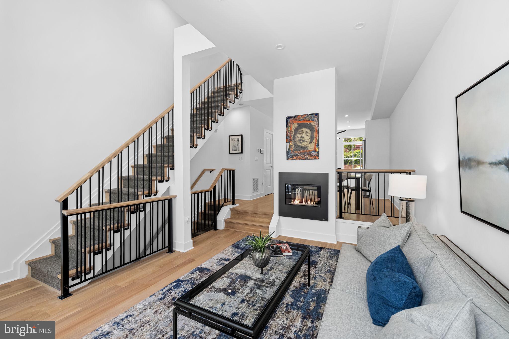 PRINTERS ROW - Residential